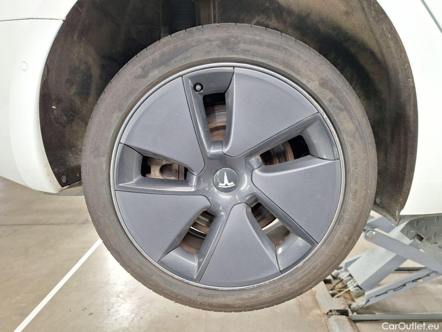  Tesla  Model 3 Tesla,  '18 BEV, Tesla  Long-Range Dual Motor AWD 4d #11