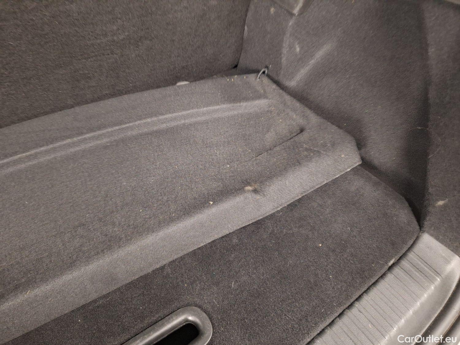  Renault  Captur Renault,  '19, Renault  TCe 140 EDC Intens 5d #22