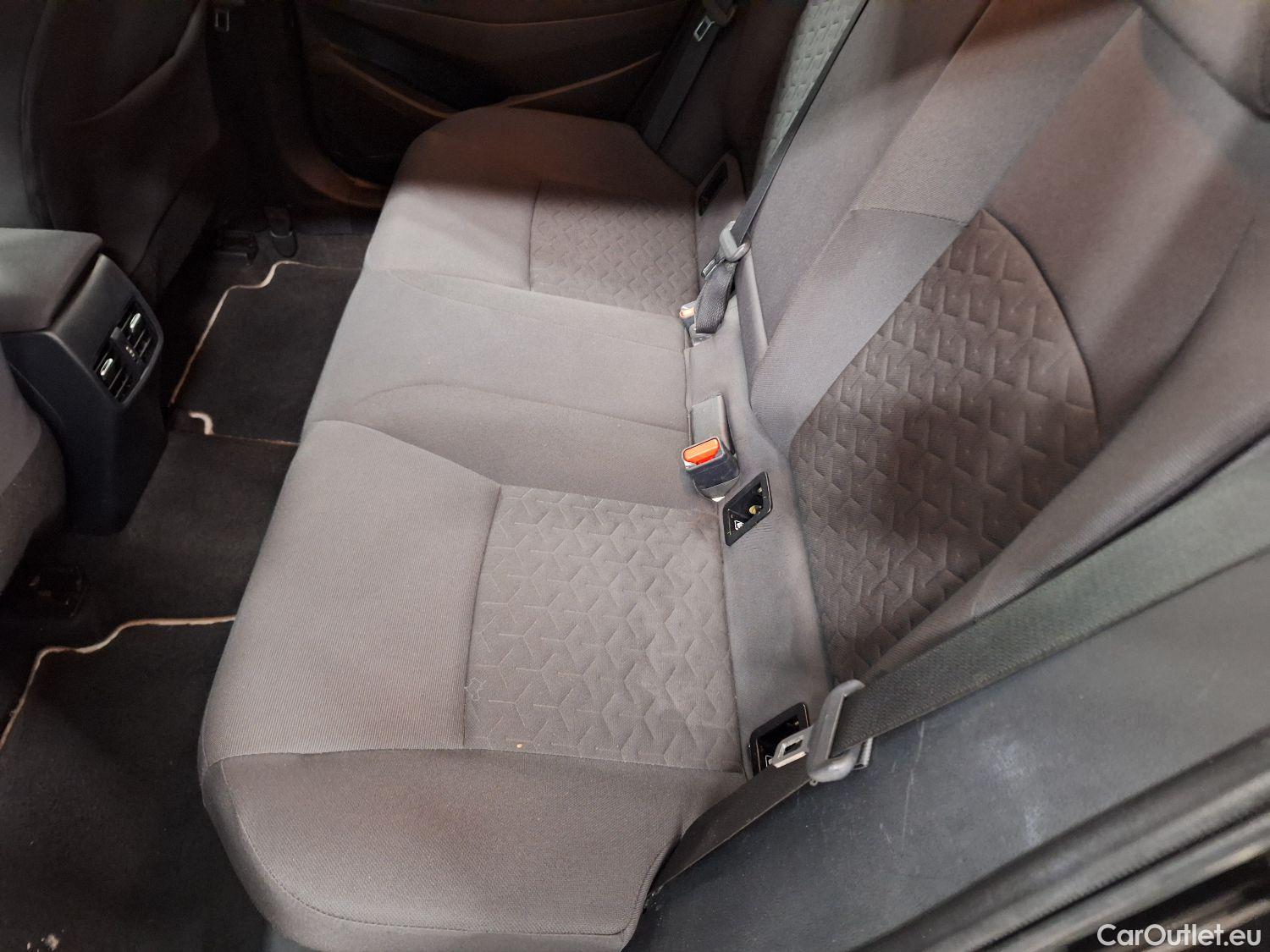  Toyota  Corolla Toyota,  TS '19, Toyota  Touring Sports 1.8 Hybrid Dynamic P #51