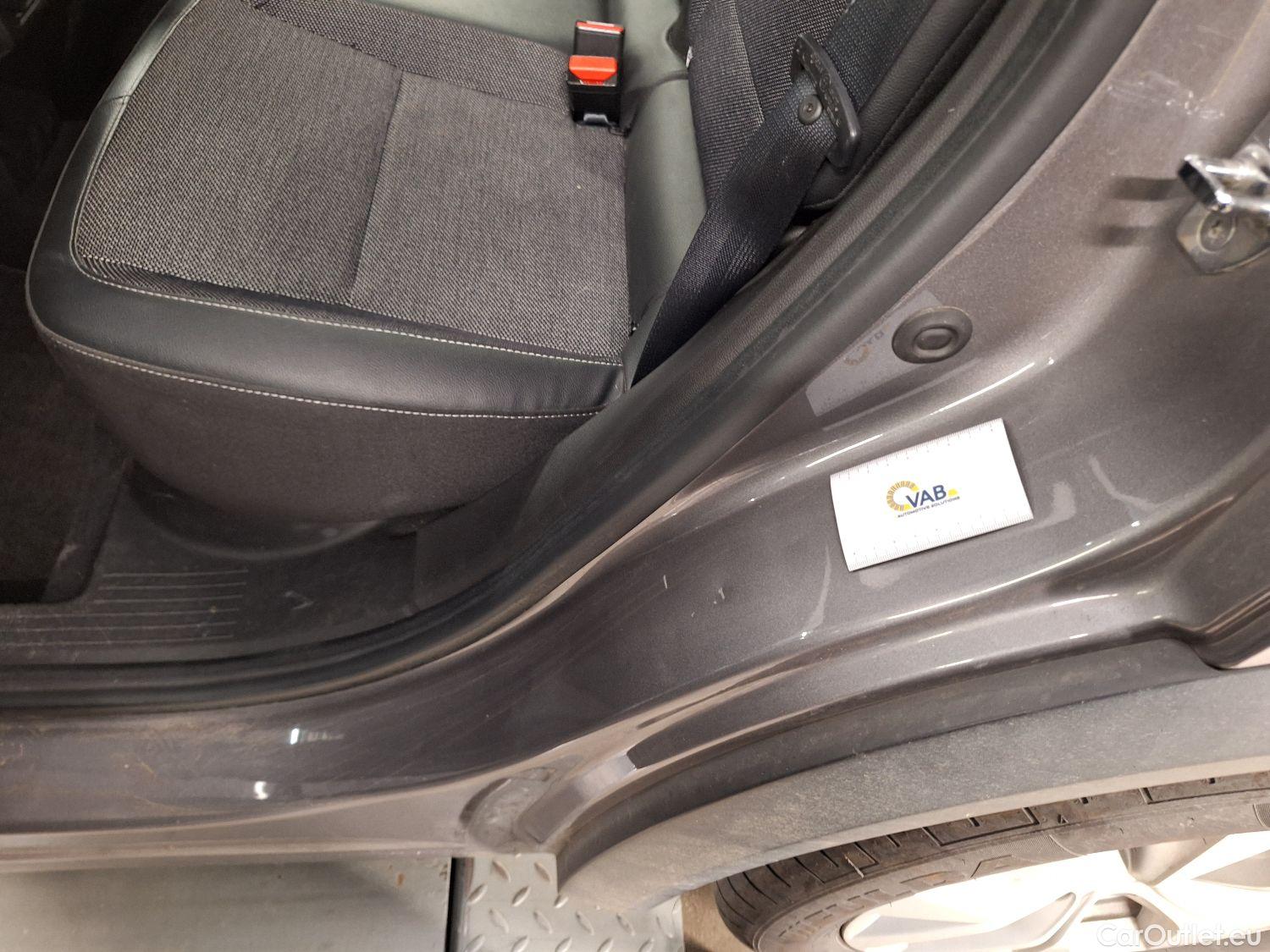  Renault  Captur Renault,  '19, Renault  TCe 140 EDC Intens 5d #23