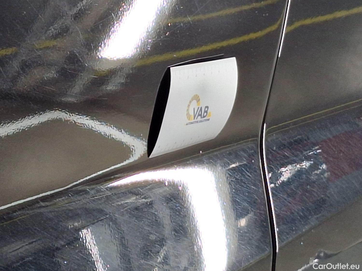  Toyota  Corolla Toyota,  TS '19, Toyota  Touring Sports 1.8 Hybrid Dynamic P #27