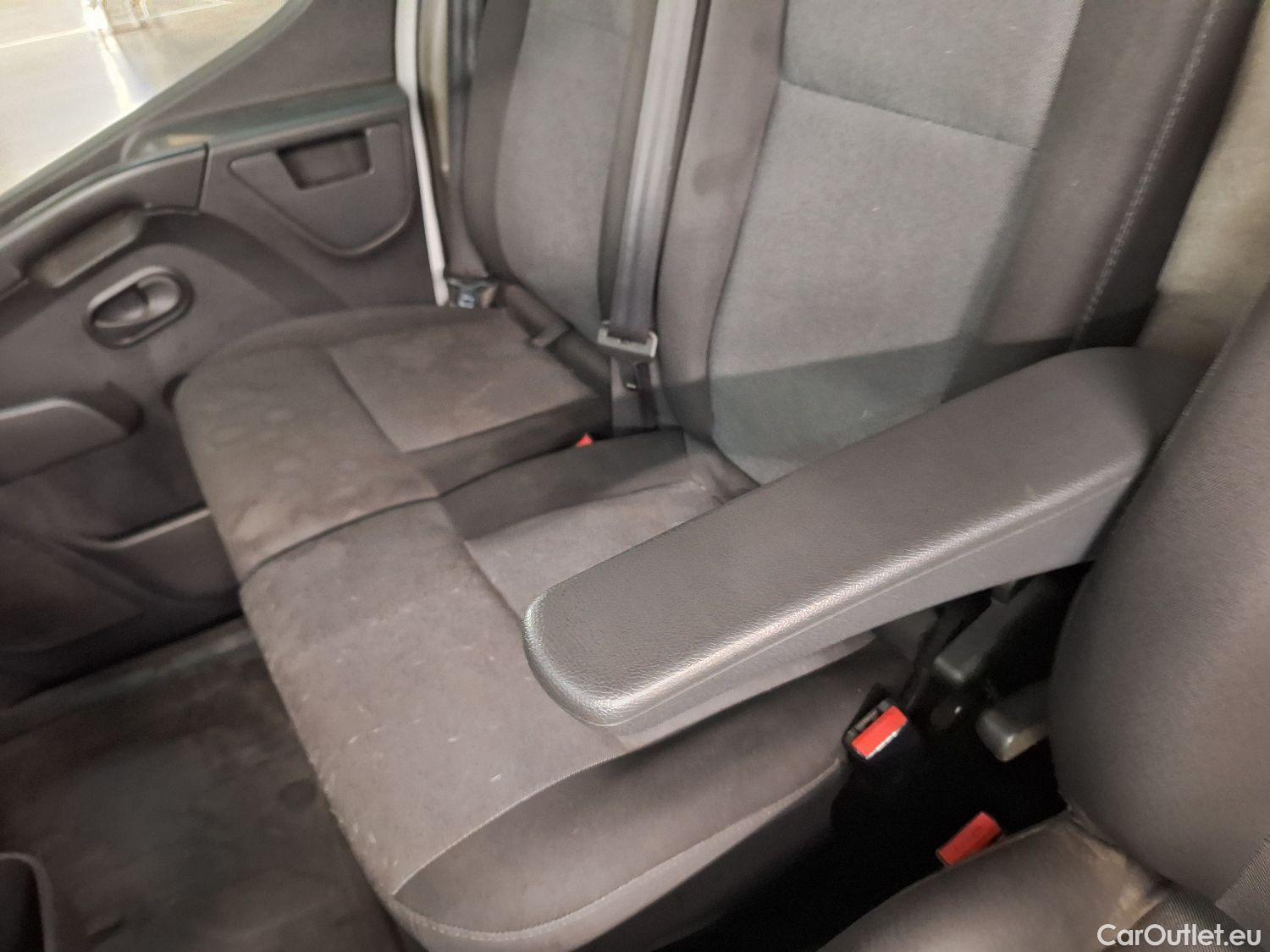  Renault  Master Renault, _ '14, Renault  L2H2 dCi 145 Energy - 3.5T Grand Co #32