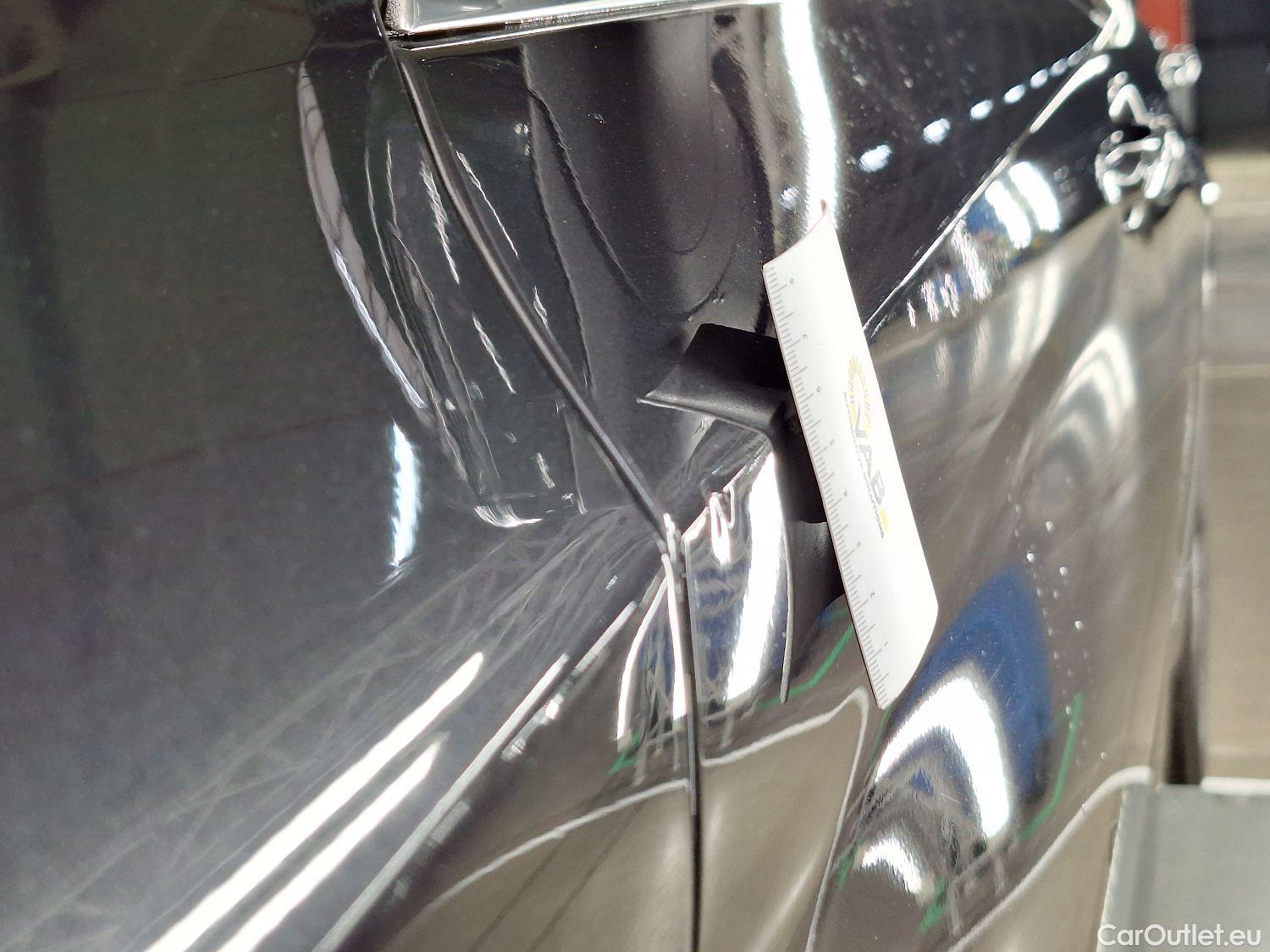  Bmw  Serie 5 BMW, 5-serie To FL'20, BMW 5 Reeks Touring 520i Aut. (120 kW) 5d #37