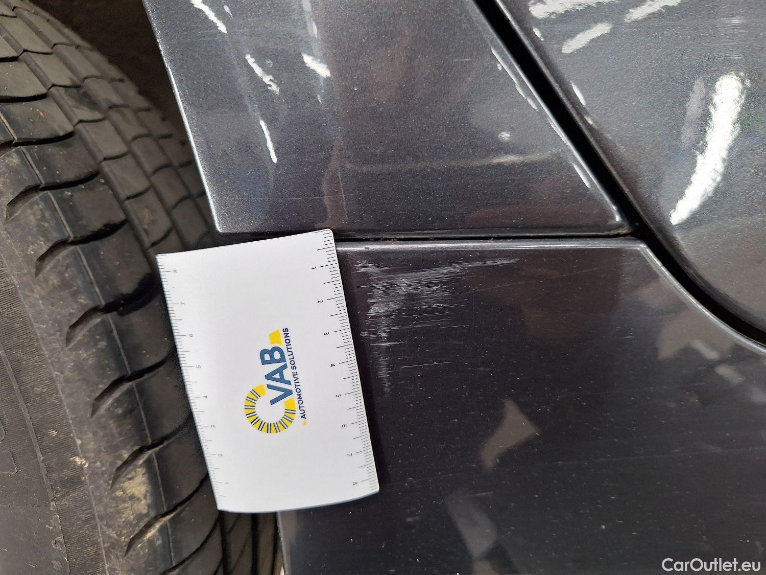  Bmw  Serie 5 BMW, 5-serie To FL'20, BMW 5 Reeks Touring 520i Aut. (120 kW) 5d #4