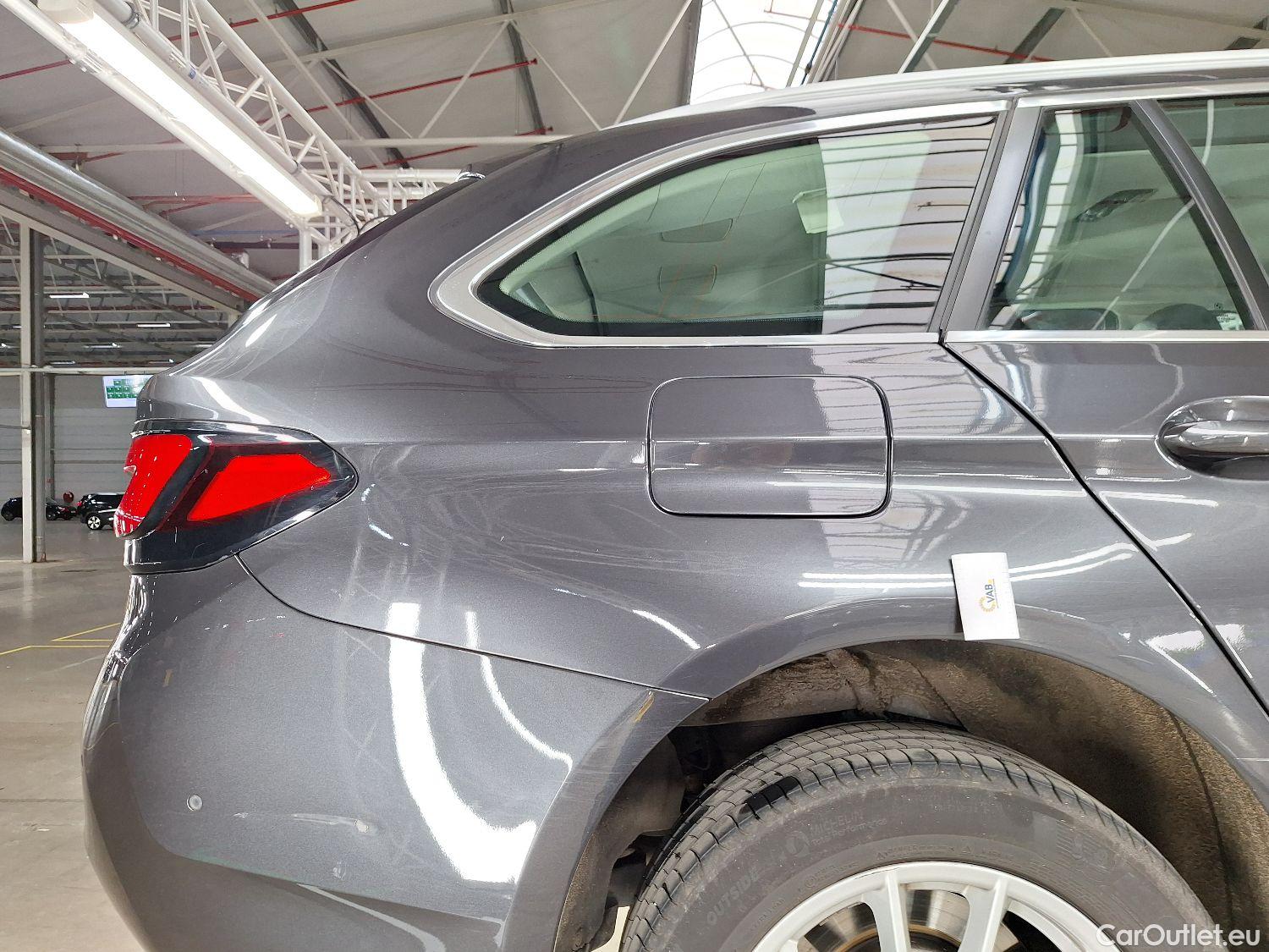  Bmw  Serie 5 BMW, 5-serie To FL'20, BMW 5 Reeks Touring 520i Aut. (120 kW) 5d #18