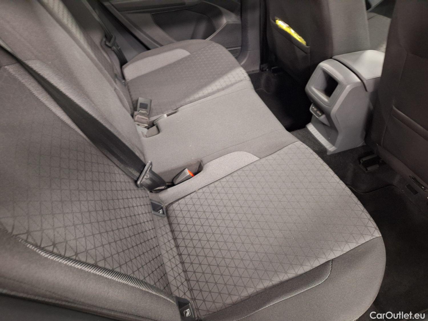  Volkswagen  T-CROSS VW,  '18, Volkswagen  1.0 TSI OPF 85kW Life 5d #8