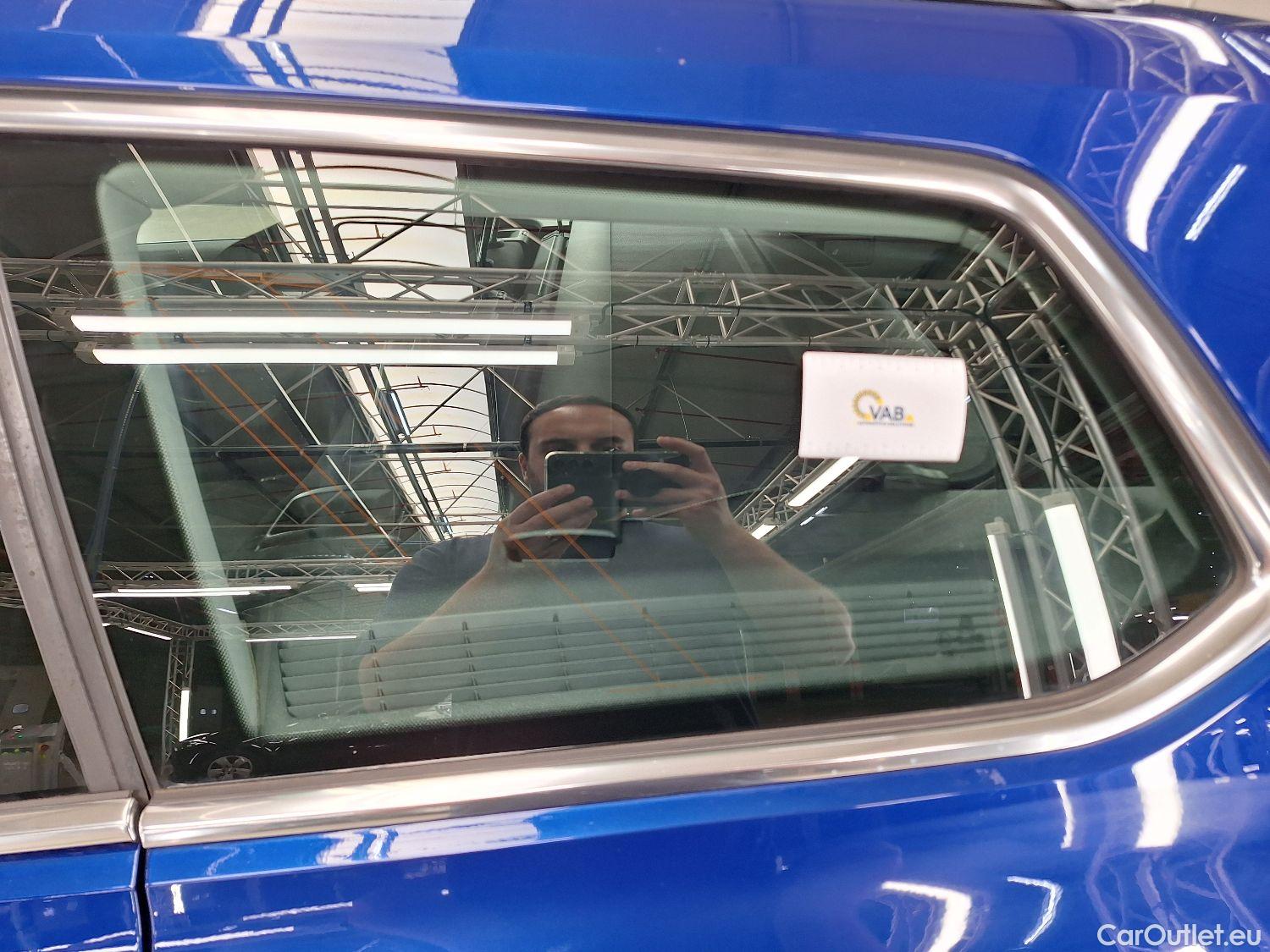  Volkswagen  Passat VW,  Variant FL'19, Volkswagen  Variant 2.0 TDI 90kW DSG Style B #35