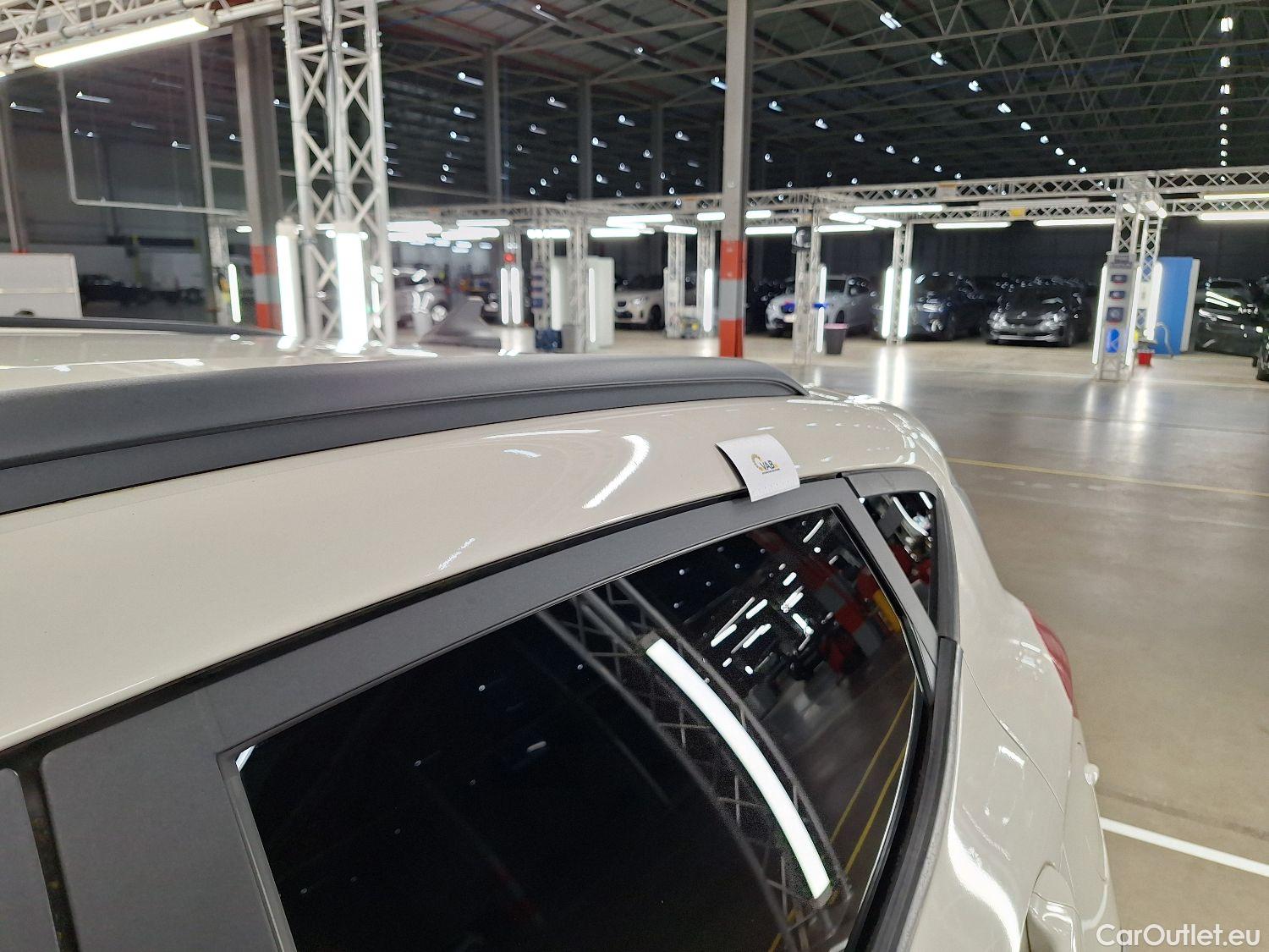  Ford  Fiesta Ford,  '17, Ford  1.0i EcoBoost MHEV 92kW Active 5d #28