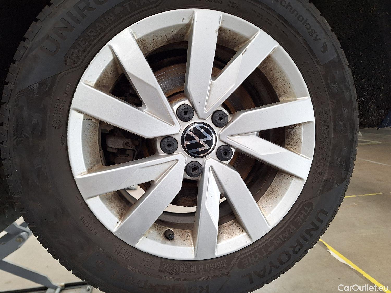  Volkswagen  Passat VW,  Variant FL'19, Volkswagen  Variant 2.0 TDI 90kW DSG Style B #4