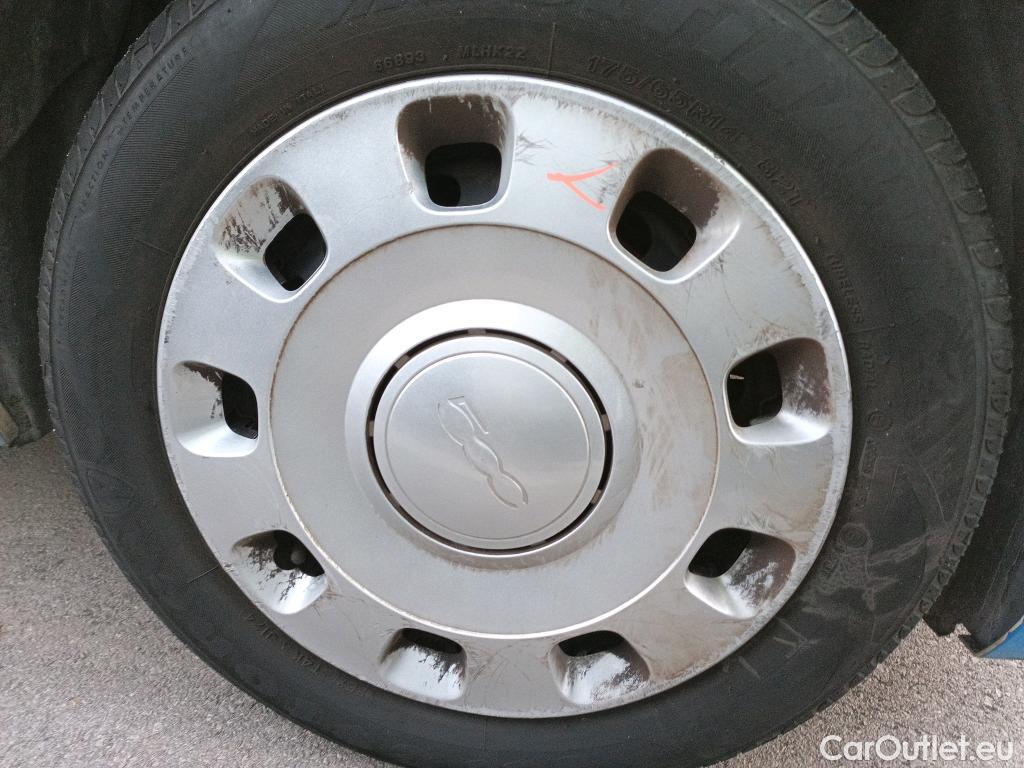  Fiat  500 FIAT  / 2015 / 3P / berlina con portón Pop 1.2 8v 51KW (69 CV) #35