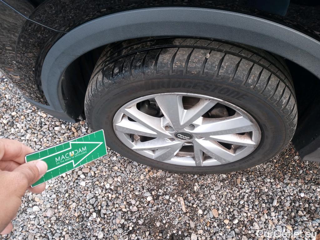  Audi  Q2 AUDI  / 2016 / 5P / todoterreno Advanced 30 TFSI 85kW (116CV) #18