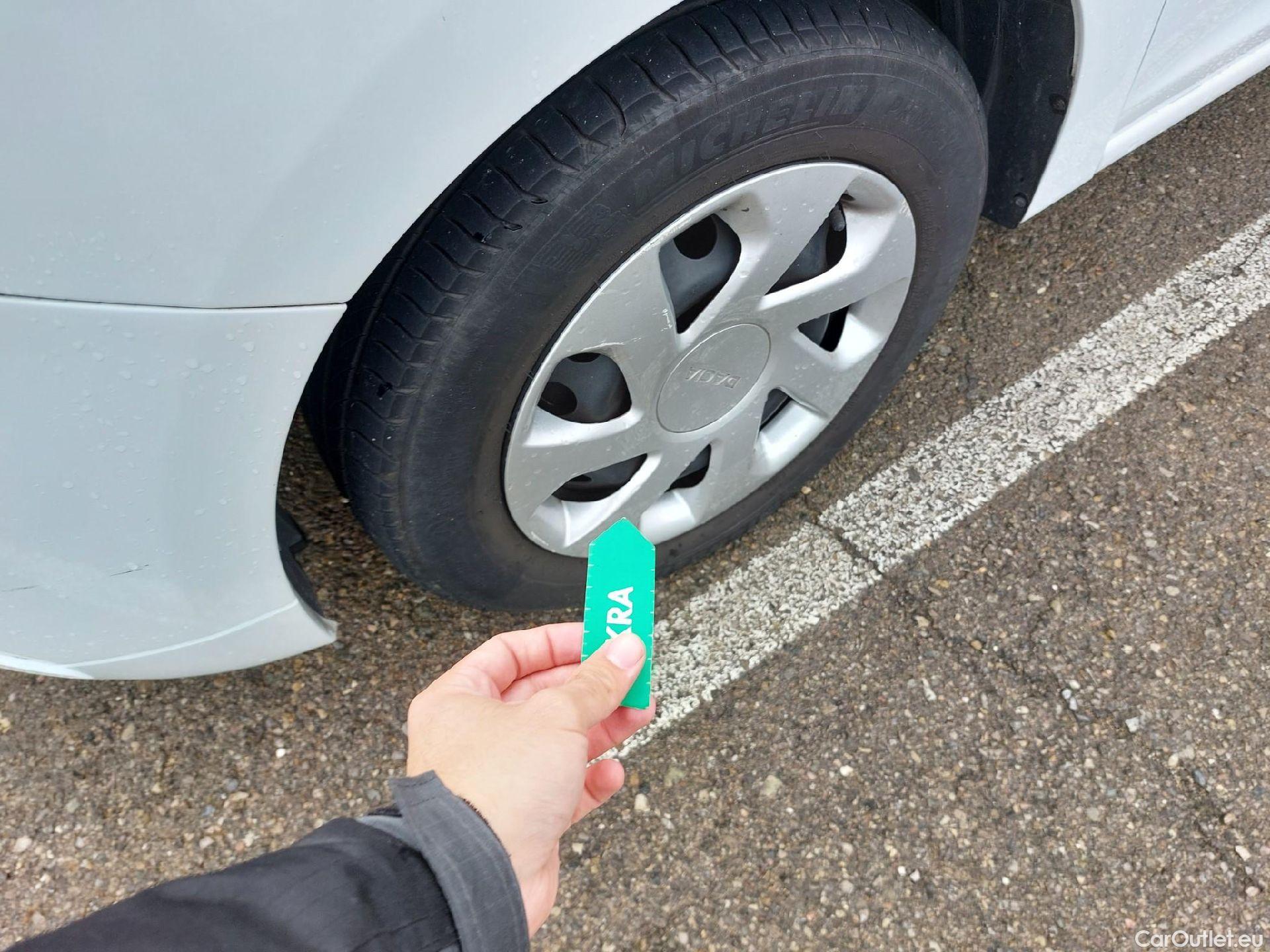  Dacia  Sandero DACIA  / 2016 / 5P / berlina con portón Essential TCE 66kW (90CV) GLP - SS #3