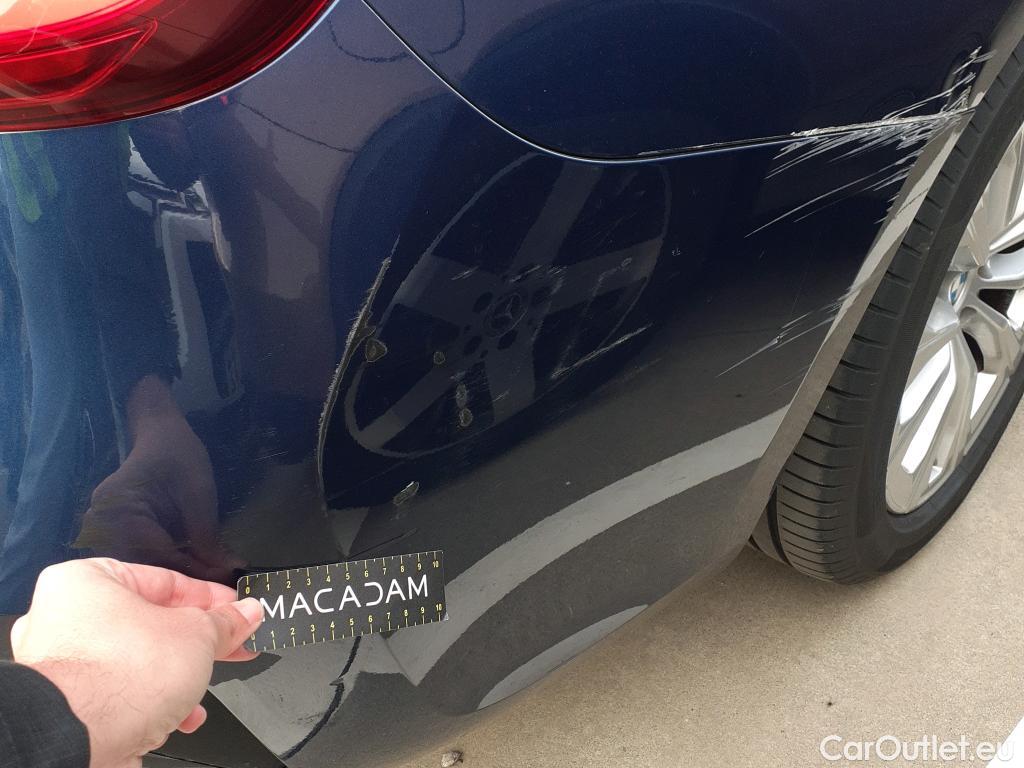  Bmw  Serie 3 BMW  / 2019 / 5P / familiar 318d Auto.Touring #29