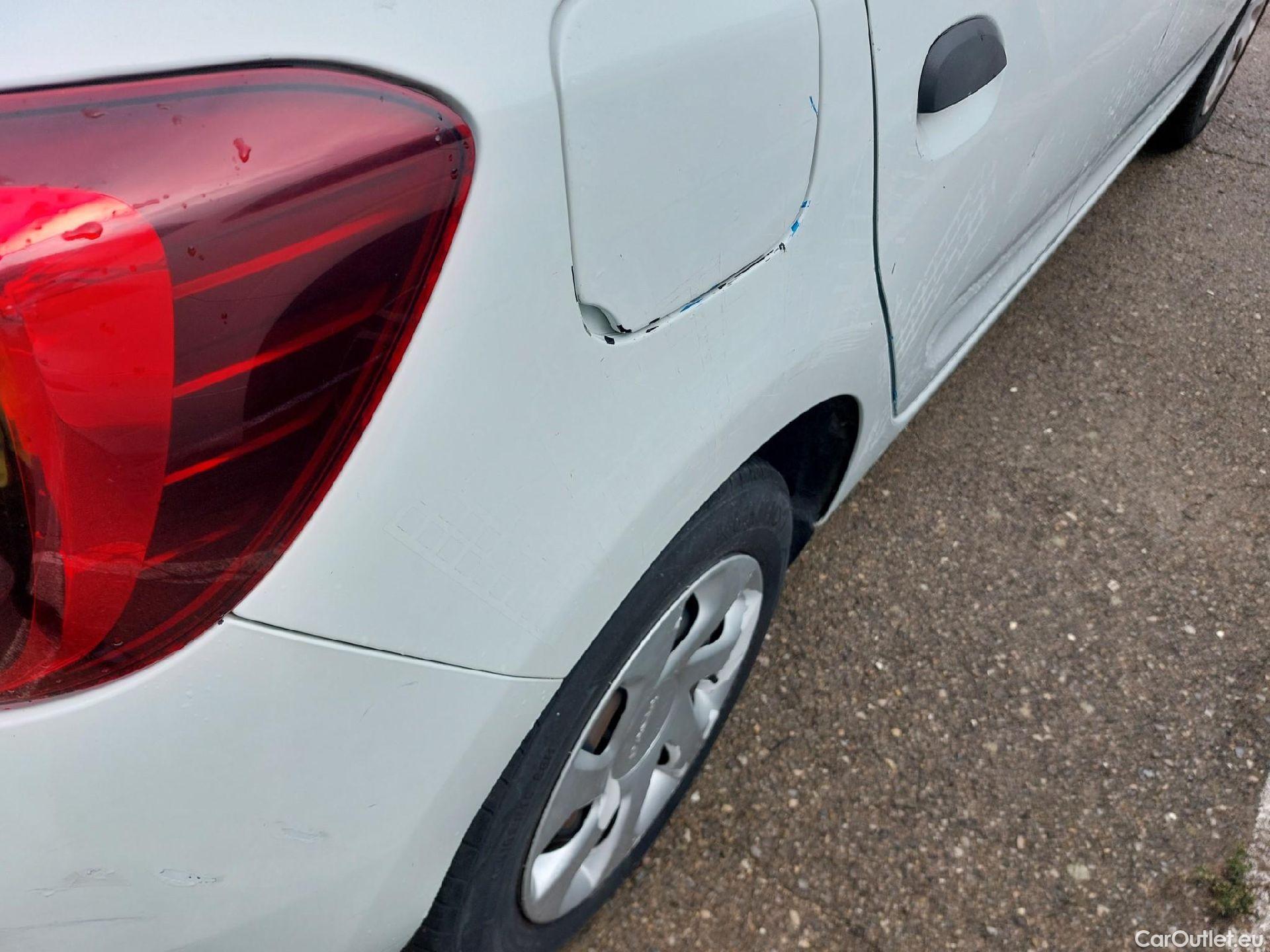  Dacia  Sandero DACIA  / 2016 / 5P / berlina con portón Essential TCE 66kW (90CV) GLP - SS #18