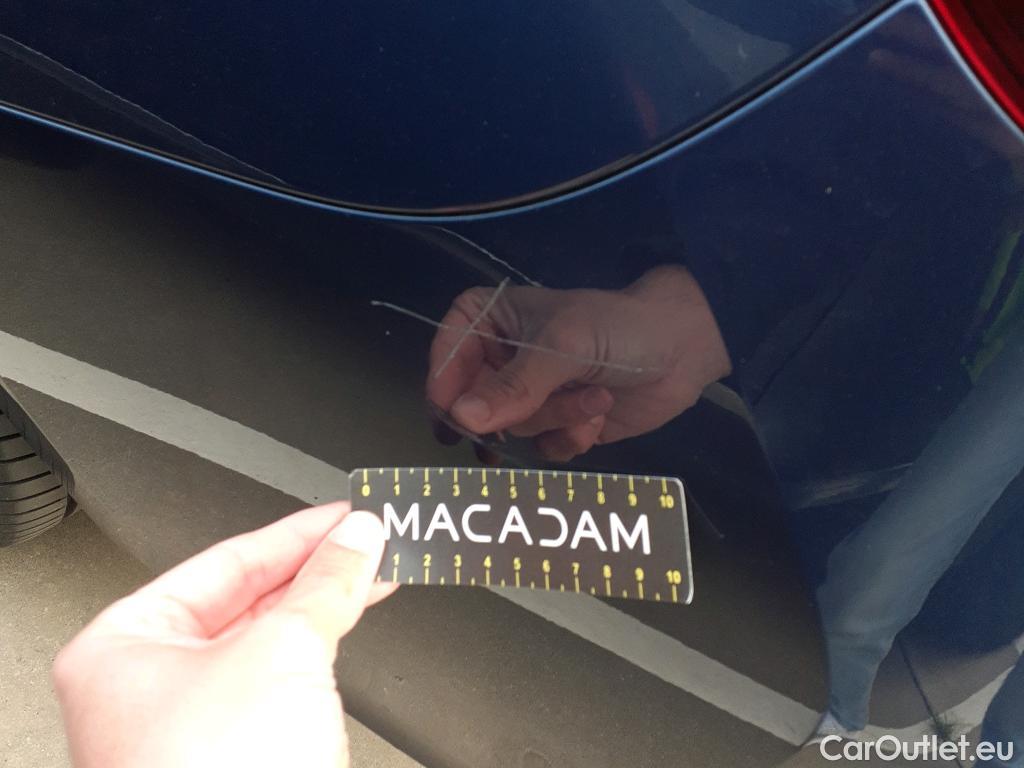  Bmw  Serie 3 BMW  / 2019 / 5P / familiar 318d Auto.Touring #27