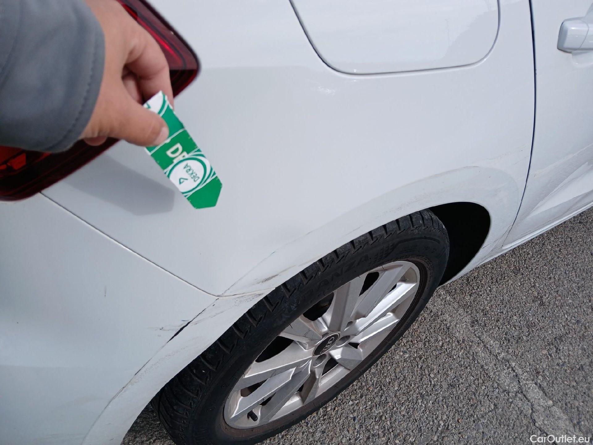  Audi  A1 Sportback AUDI A1 / 2018 / 5P / berlina con portón Sportback Advanced 25 TFSI 70kW (95CV) #40