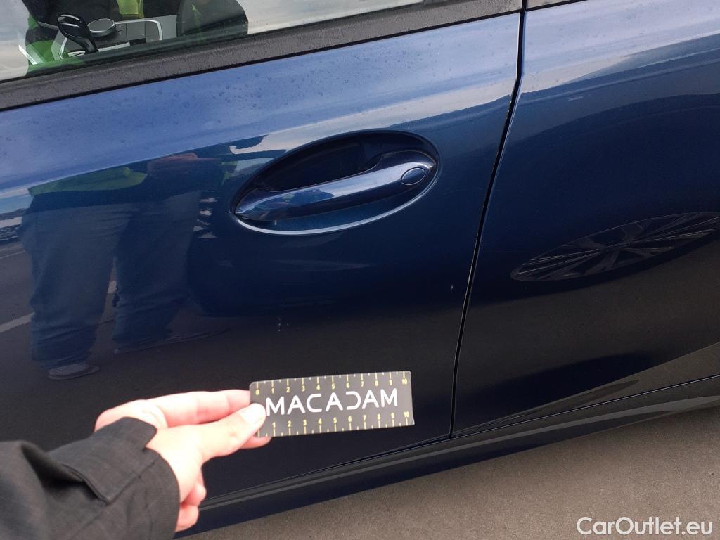  Bmw  Serie 3 BMW  / 2019 / 5P / familiar 318d Auto.Touring #13