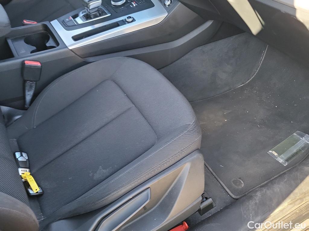  Audi  Q5 AUDI  / 2016 / 5P / todoterreno Design 35 TDI 120kW S tronic (AC) #23