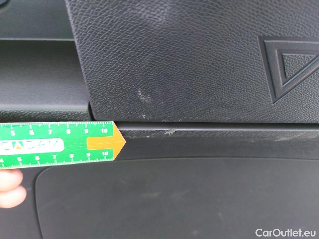  Citroen  C5 CITROEN  Aircross / 2018 / 5P / todoterreno BlueHdi 96kW (130CV) S&S Feel (AC) #44