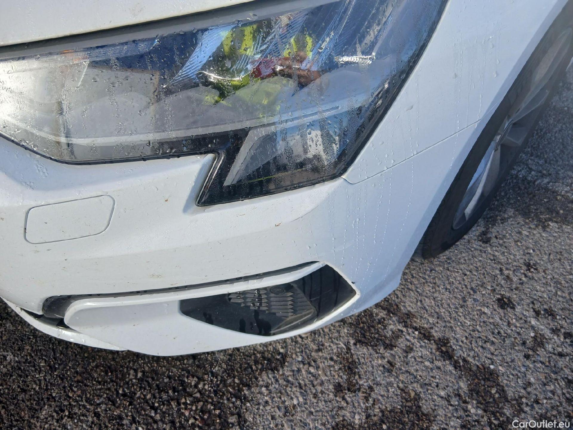  Audi  A3 AUDI  / 2020 / 4P / sedán Sedan 30 TFSI 81kW (110CV) S tronic #3