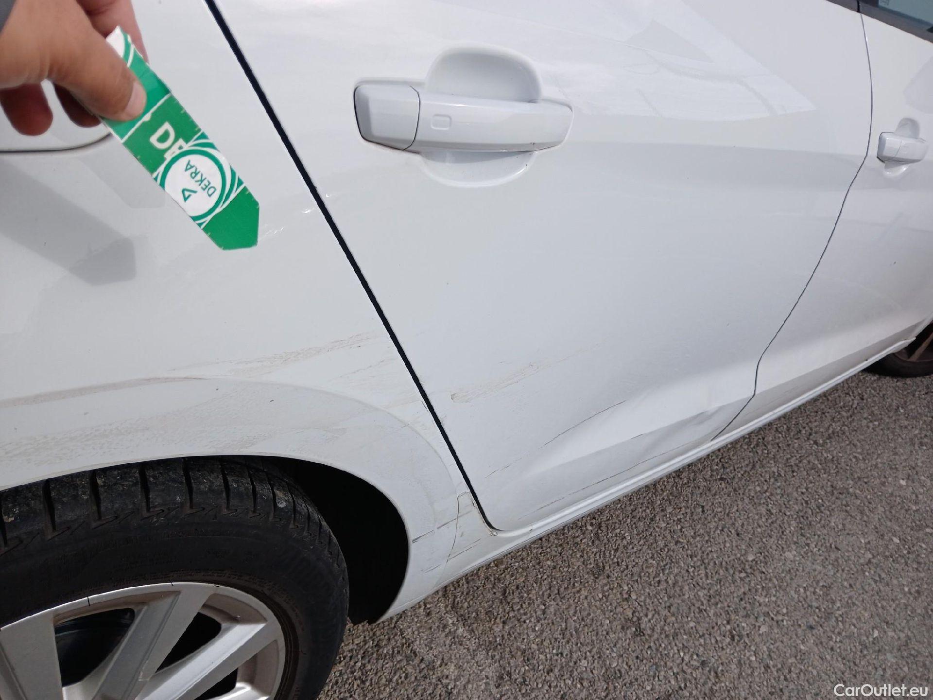  Audi  A1 Sportback AUDI A1 / 2018 / 5P / berlina con portón Sportback Advanced 25 TFSI 70kW (95CV) #39