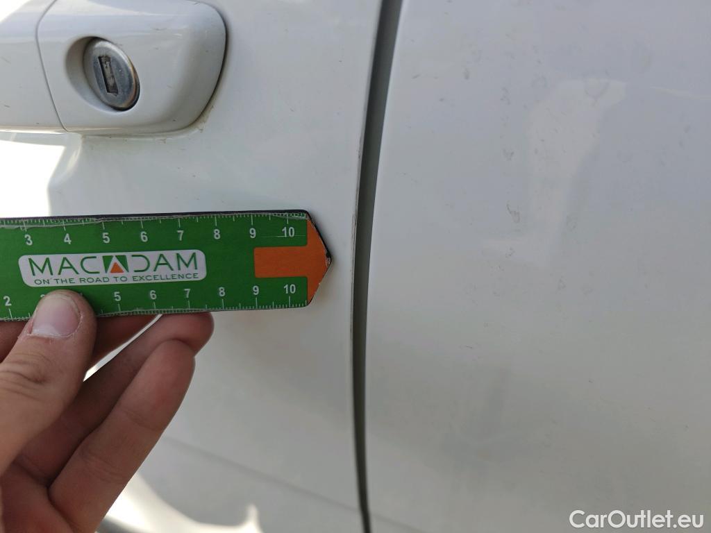  Citroen  C3  Feel 1.2 PureTech 80CV MT5 E6d #2