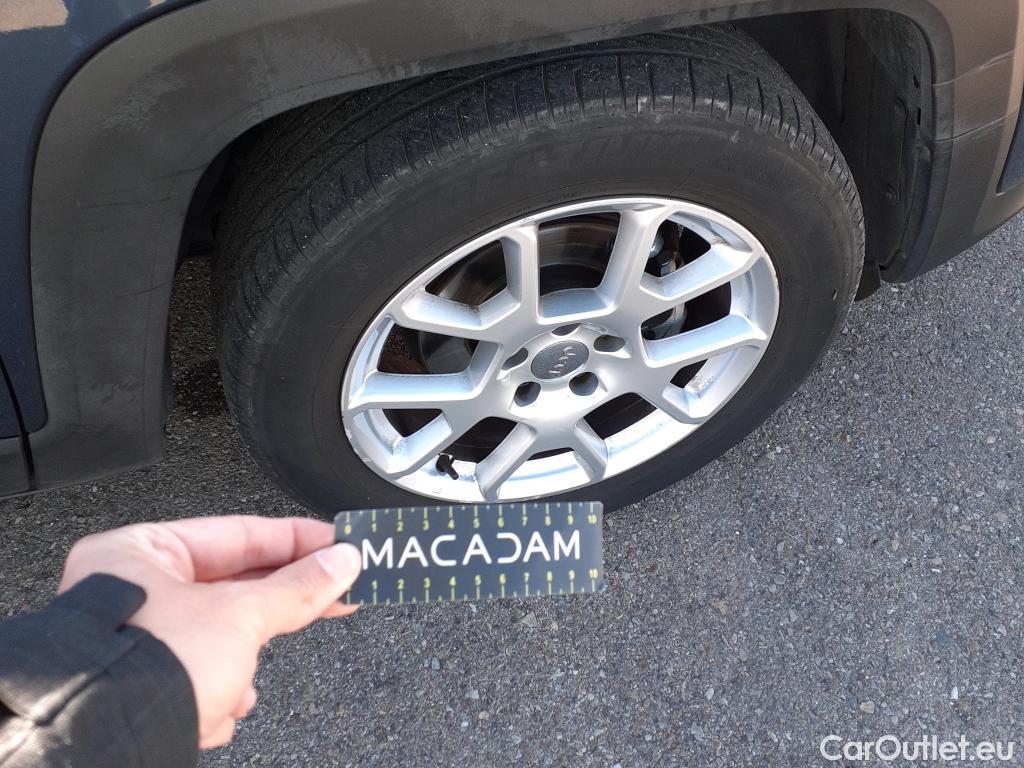  Jeep  Patriot JEEP Renegade / 2014 / 5P / todoterreno Limited 1.0G 88kW (120CV) 4x2 #7