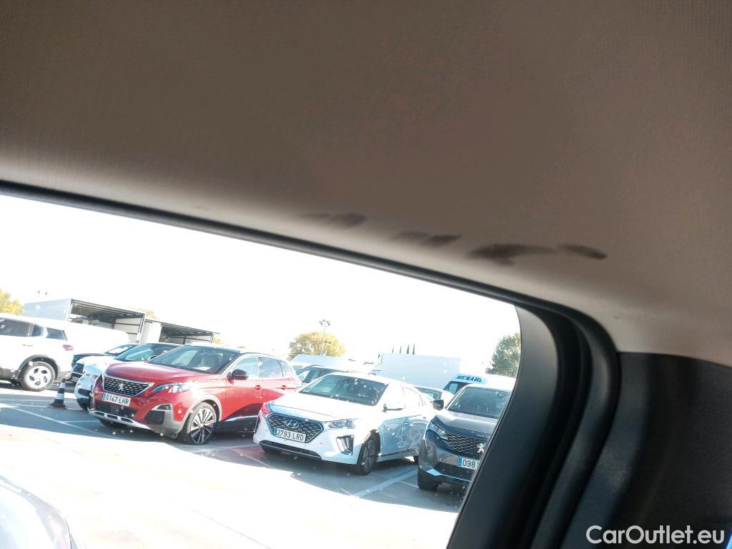  Lexus  UX LEXUS  / 2018 / 5P / todoterreno 2.0 250h Executive #17