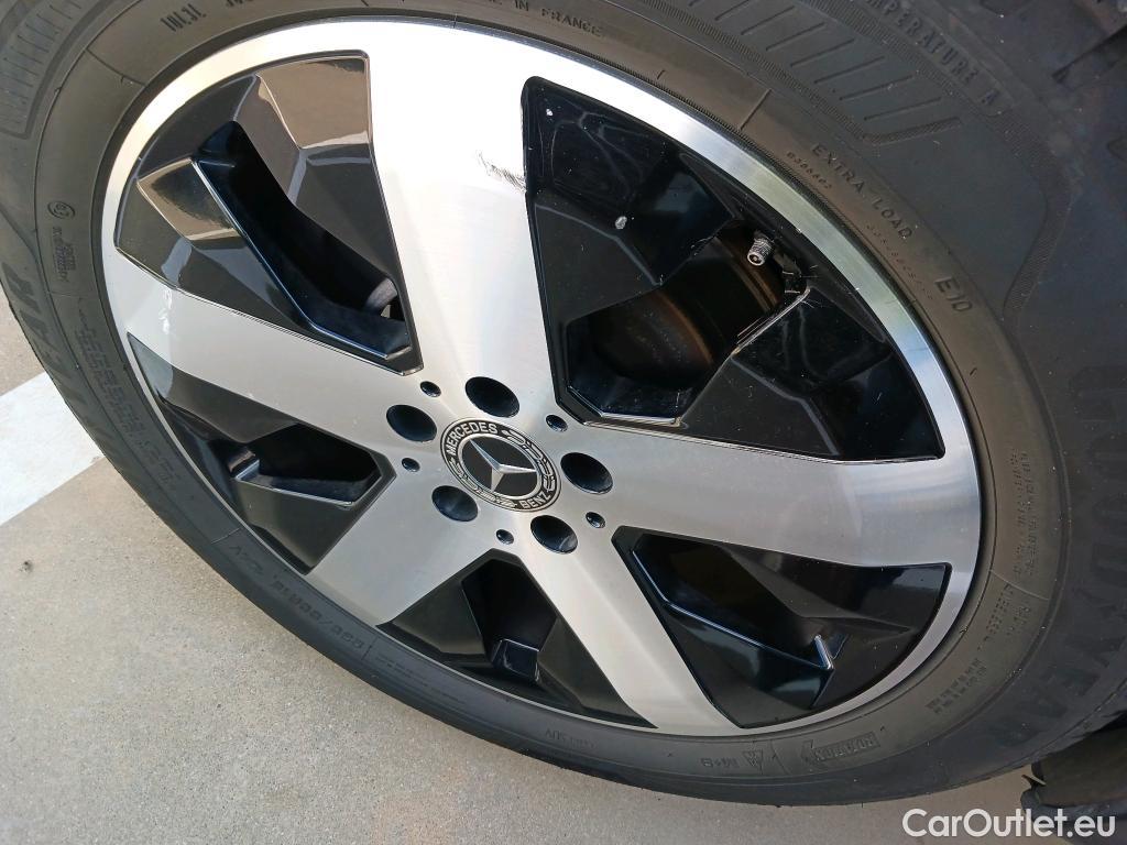  Mercedes  GLB MERCEDES-BENZ  / 2019 / 5P / todoterreno 2.0  220 D 4MATIC DCT 140KW (190CV) #3