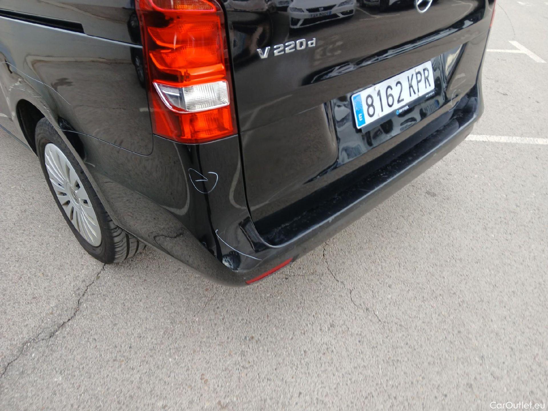  Mercedes  V-Klasse MERCEDES-BENZ Clase V / 2014 / 4P / monovolumen 220 d Clase V Largo #16