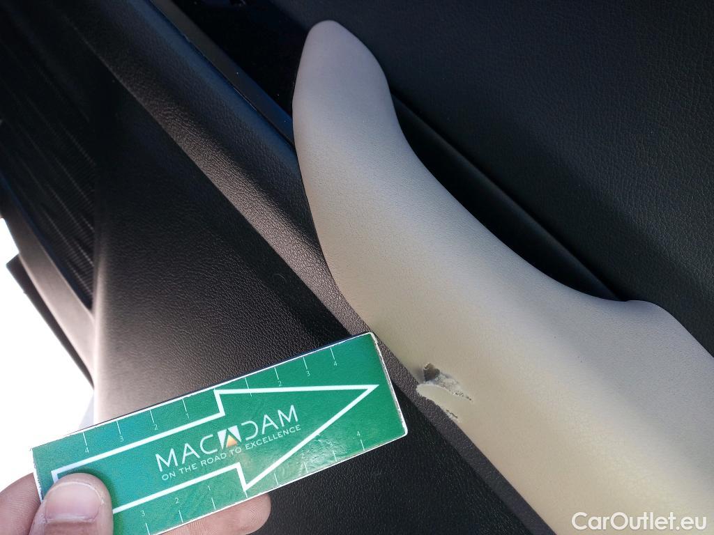  Lexus  UX LEXUS  / 2018 / 5P / todoterreno 2.0 250h Executive #19