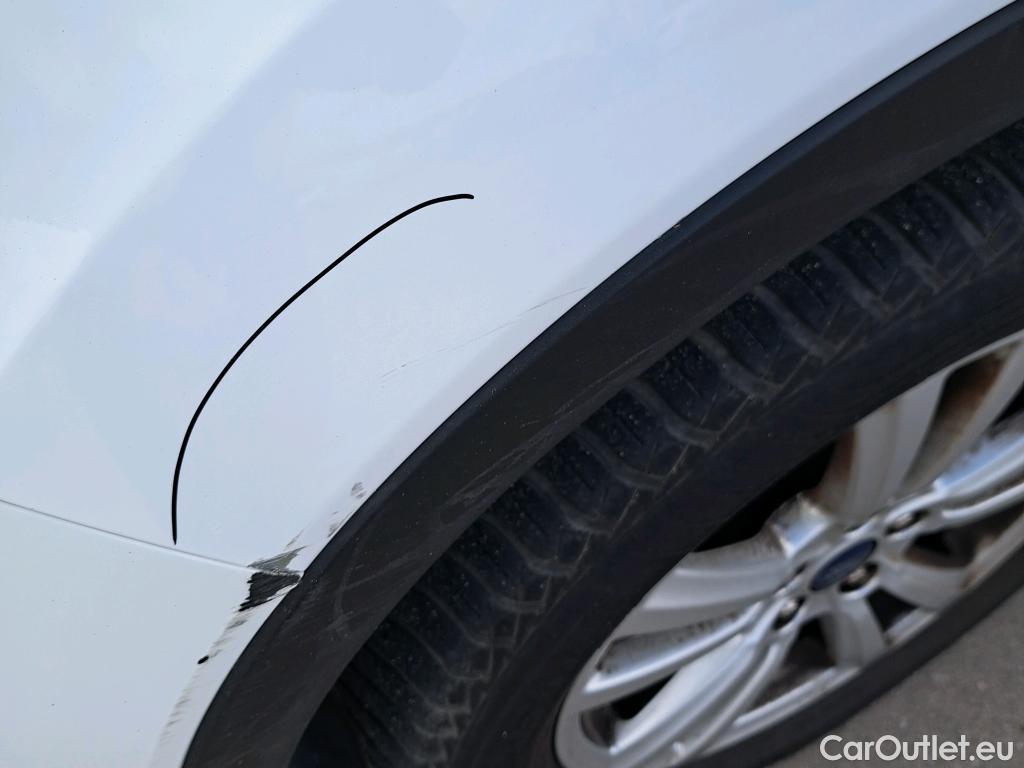  Ford  Kuga FORD  / 2016 / 5P / todoterreno 1.5 EcoBoost 88kW 4x2 Trend+ (CX) #10