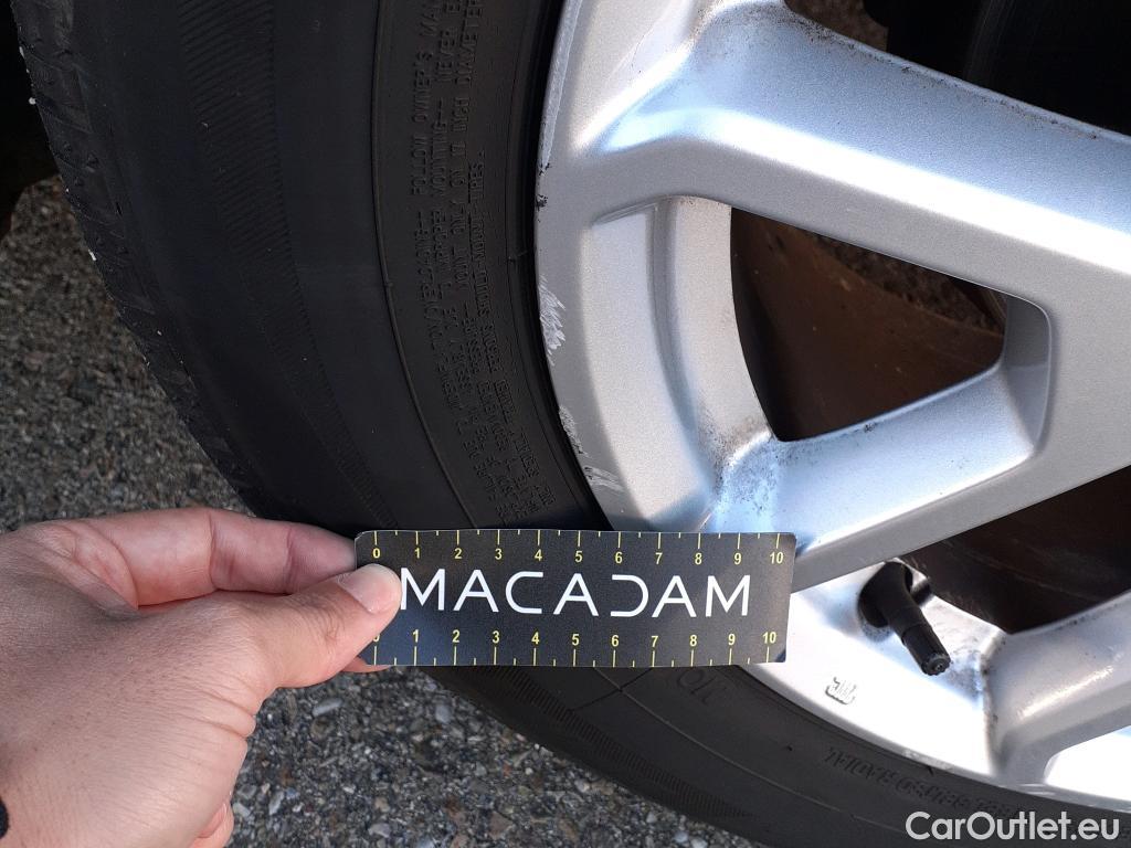  Jeep  Patriot JEEP Renegade / 2014 / 5P / todoterreno Limited 1.0G 88kW (120CV) 4x2 #8