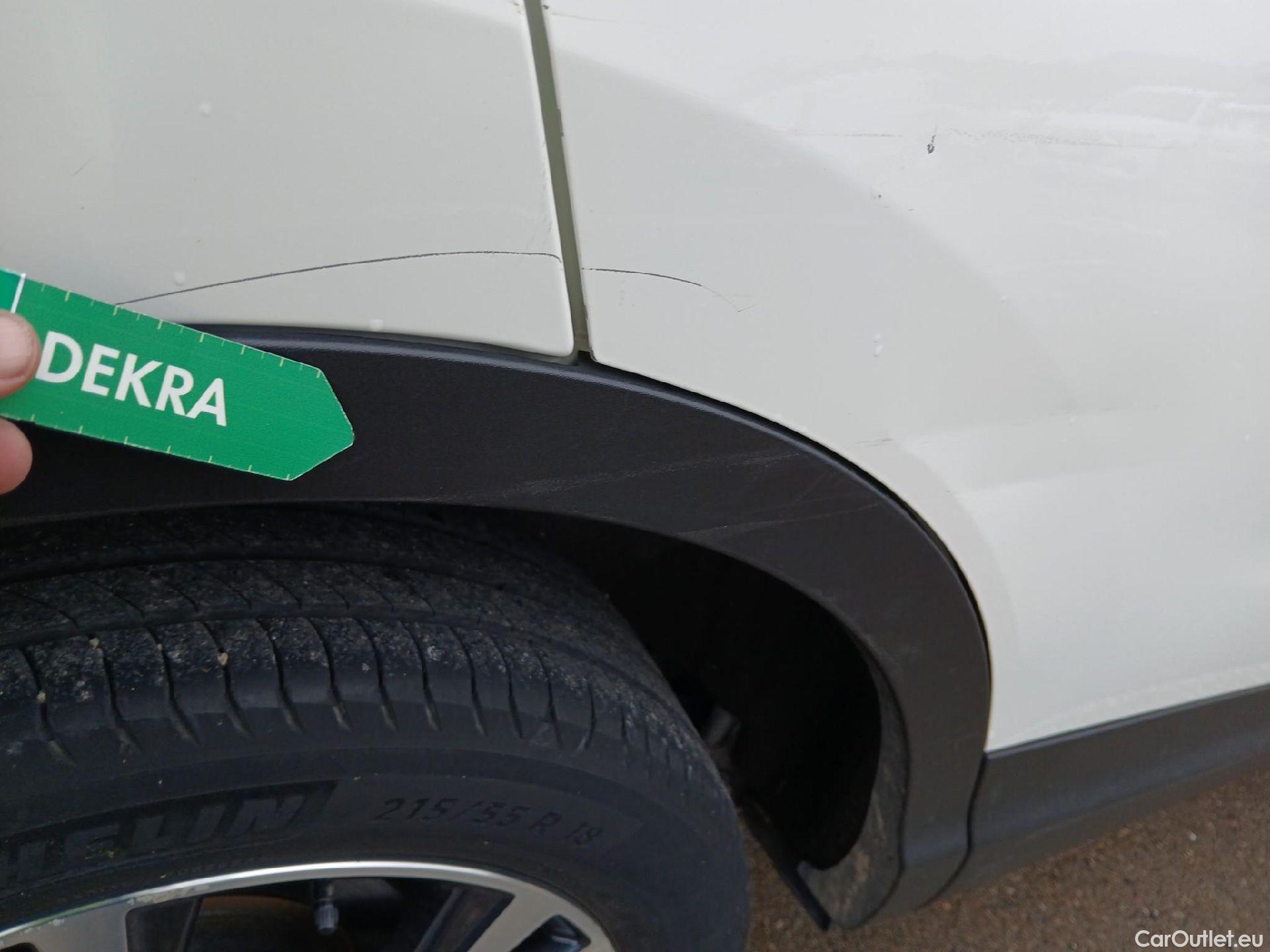  Nissan  Qashqai NISSAN  / 2017 / 5P / todoterreno DIG-T 116 kW (160 CV) E6D DCT N-CONNECTA #46