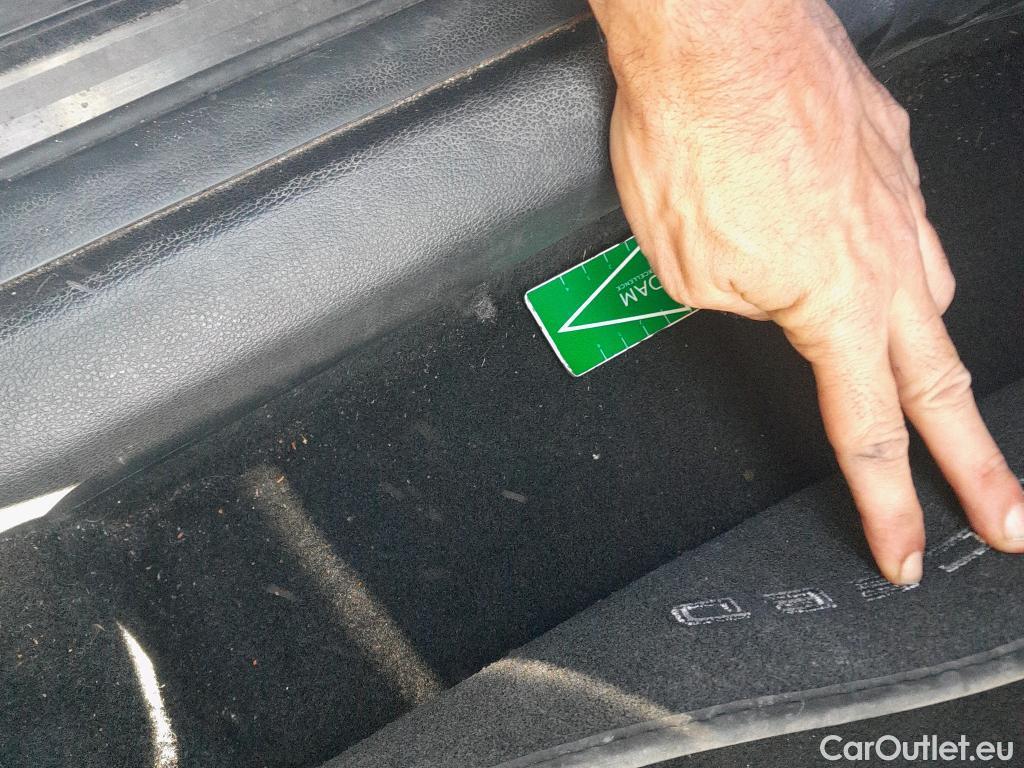  KIA  XCeed KIA  1.6 GDi PHEV 104kW (141CV) eDrive (AC) #8