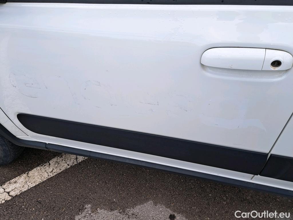  Fiat  Panda FIAT  / 2012 / 5P / berlina con portón 0,9 63kW (85CV) TwinAir 4x4 #11