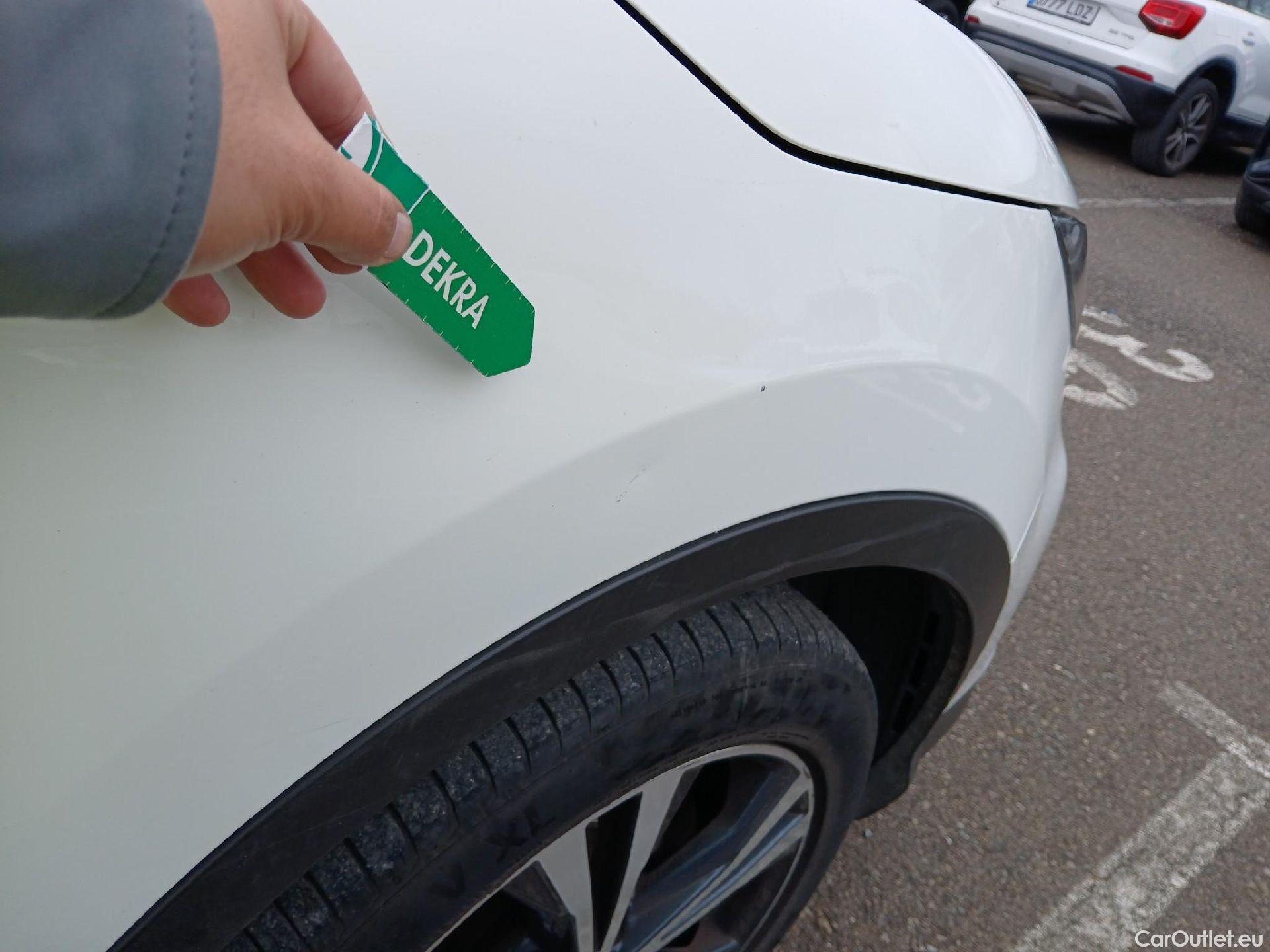  Nissan  Qashqai NISSAN  / 2017 / 5P / todoterreno DIG-T 116 kW (160 CV) E6D DCT N-CONNECTA #55