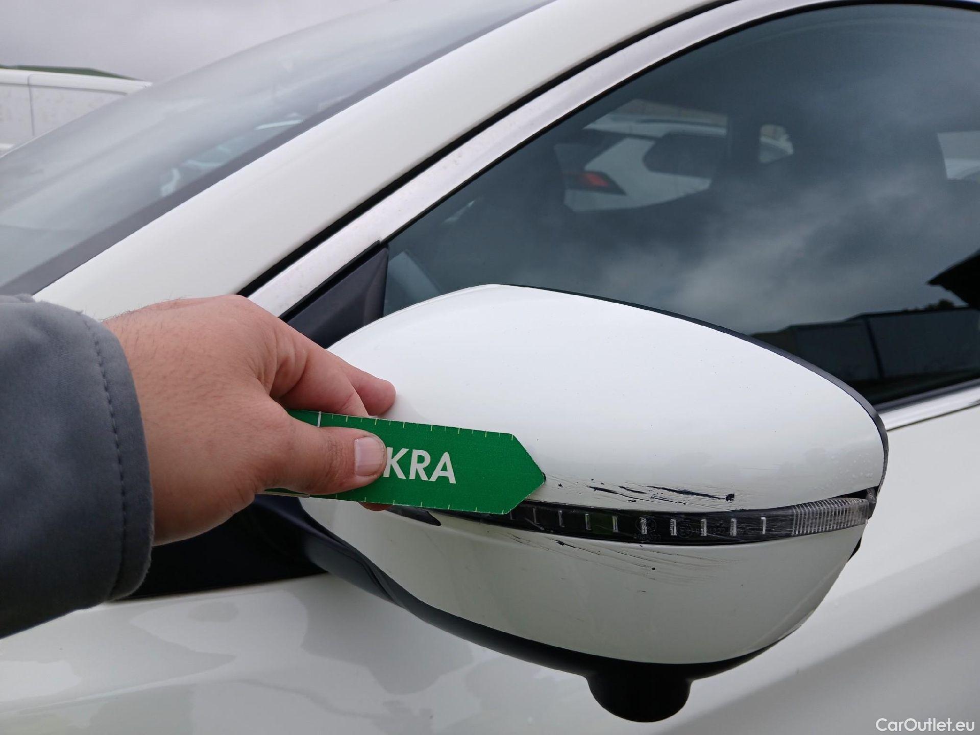  Nissan  Qashqai NISSAN  / 2017 / 5P / todoterreno DIG-T 116 kW (160 CV) E6D DCT N-CONNECTA #26