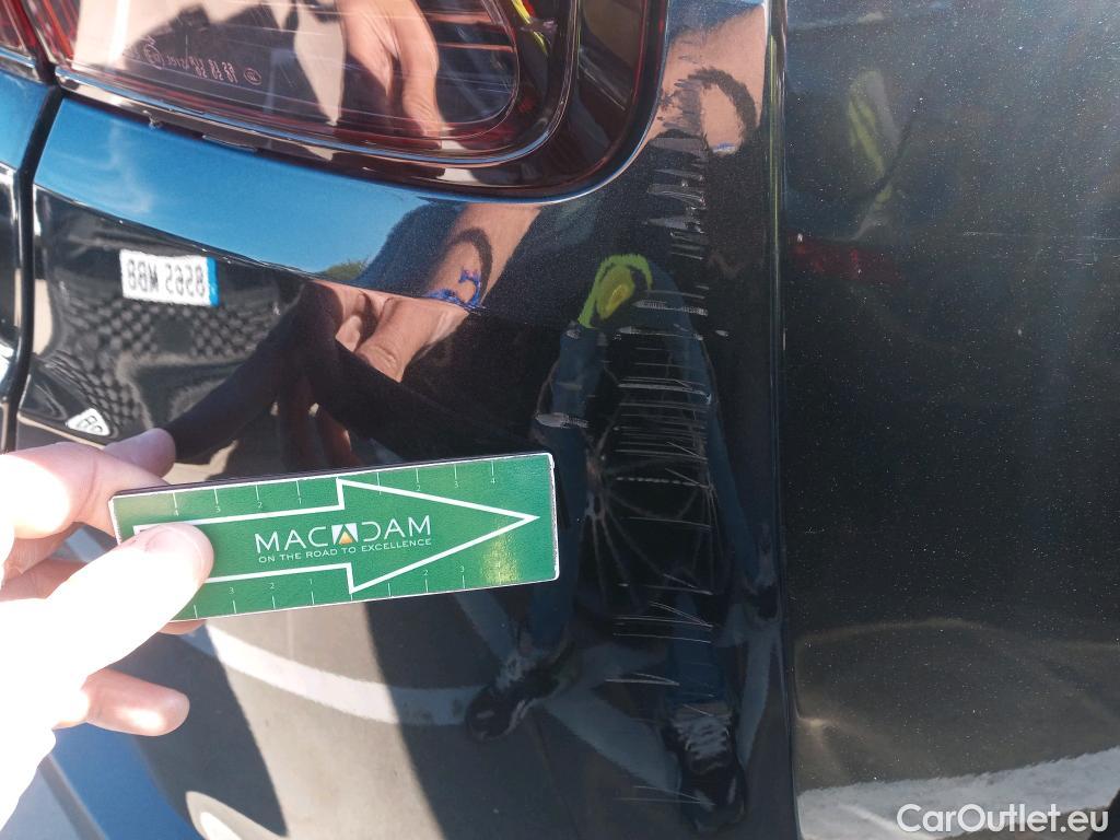  Lexus  UX LEXUS  / 2018 / 5P / todoterreno 2.0 250h Executive #31