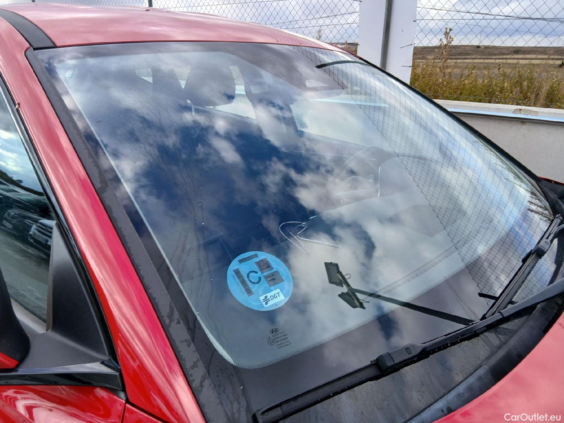  Hyundai  Tucson HYUNDAI  / 2020 / 5P / todoterreno 1.6 CRDI 85kW (115CV) Klass #8