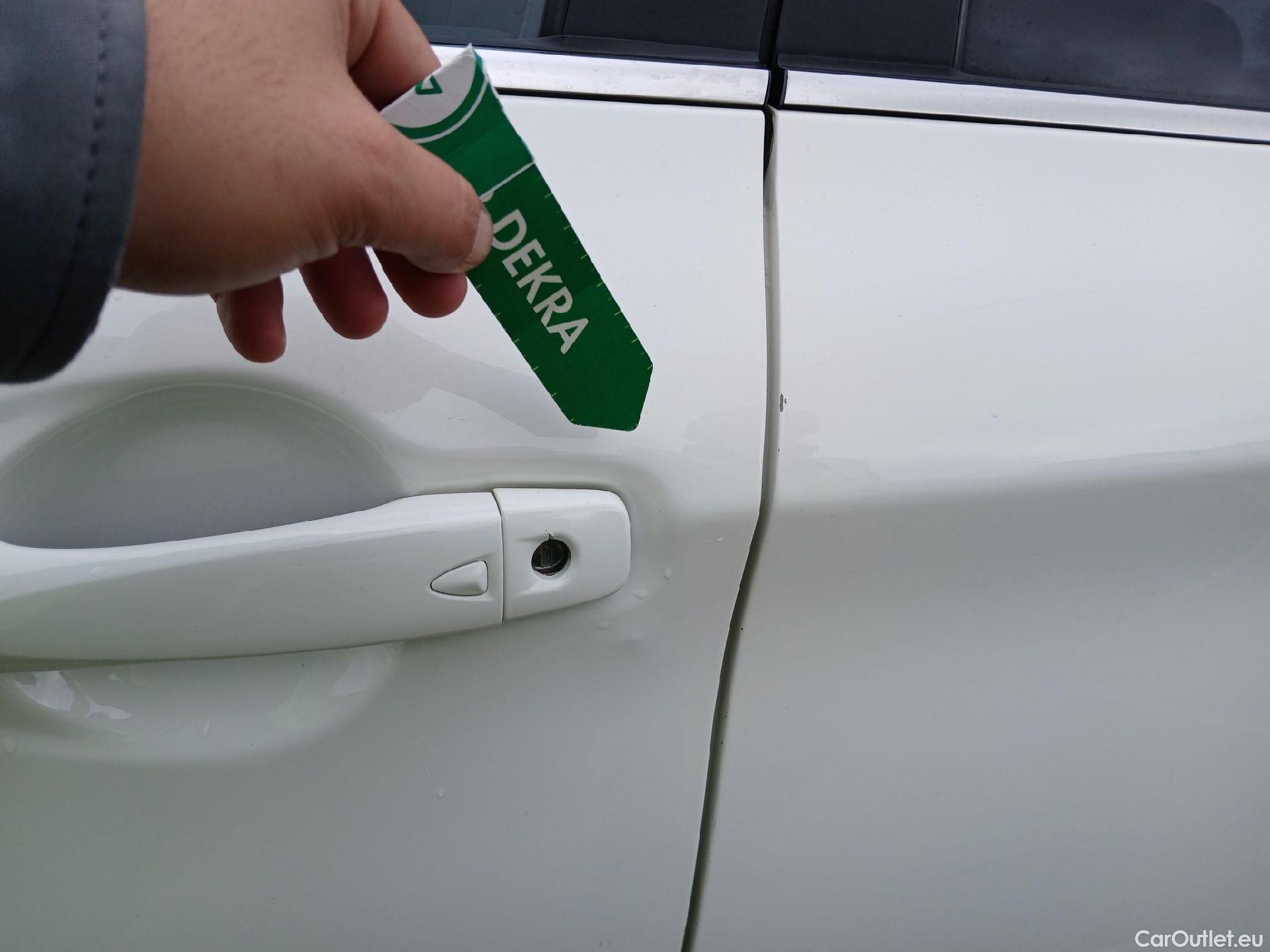  Nissan  Qashqai NISSAN  / 2017 / 5P / todoterreno DIG-T 116 kW (160 CV) E6D DCT N-CONNECTA #31