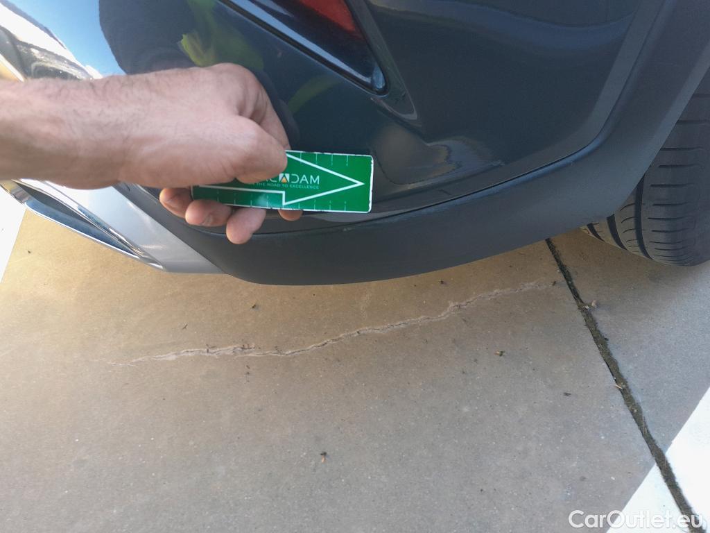  KIA  XCeed KIA  1.6 GDi PHEV 104kW (141CV) eDrive (AC) #21