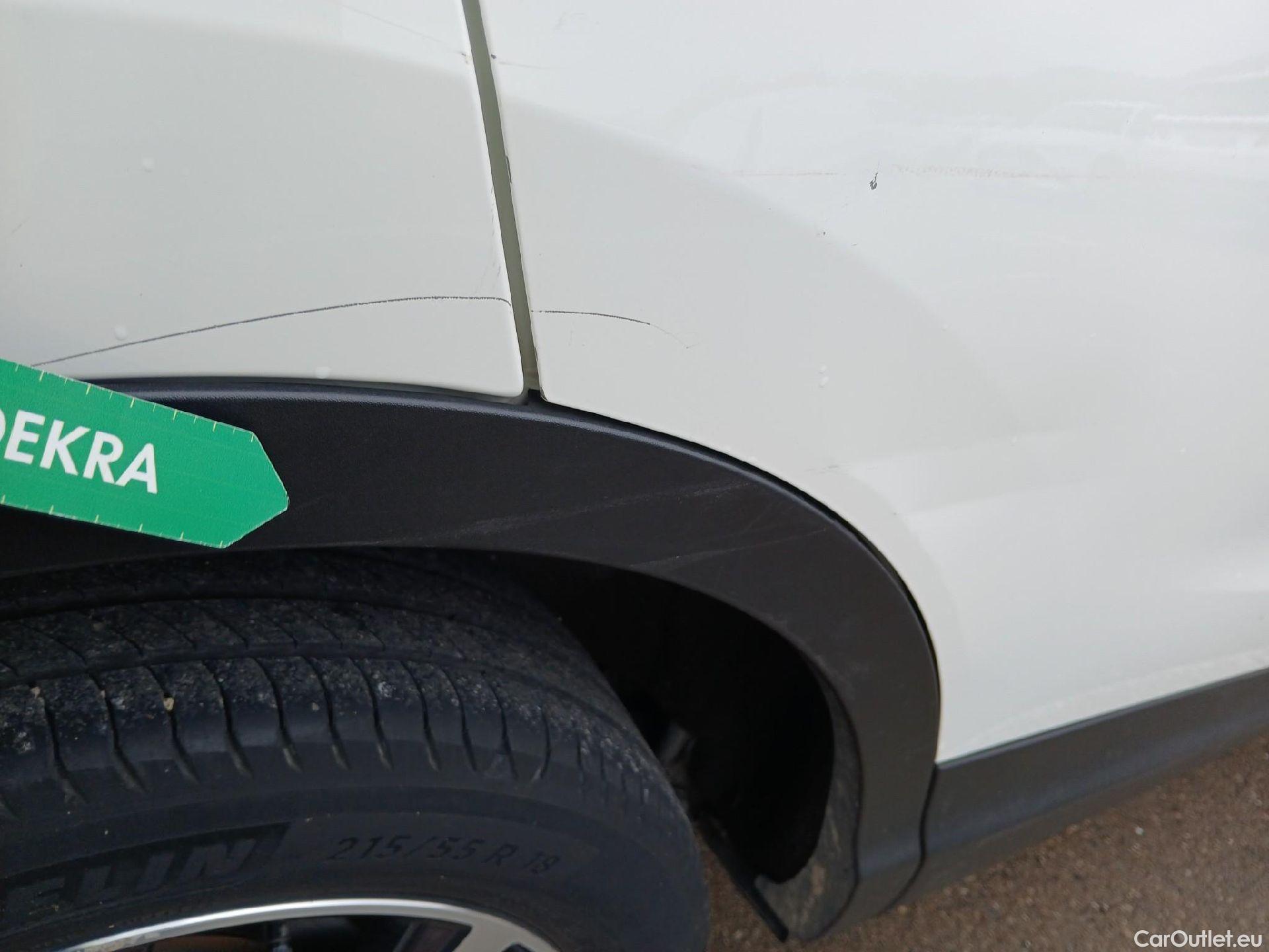  Nissan  Qashqai NISSAN  / 2017 / 5P / todoterreno DIG-T 116 kW (160 CV) E6D DCT N-CONNECTA #45