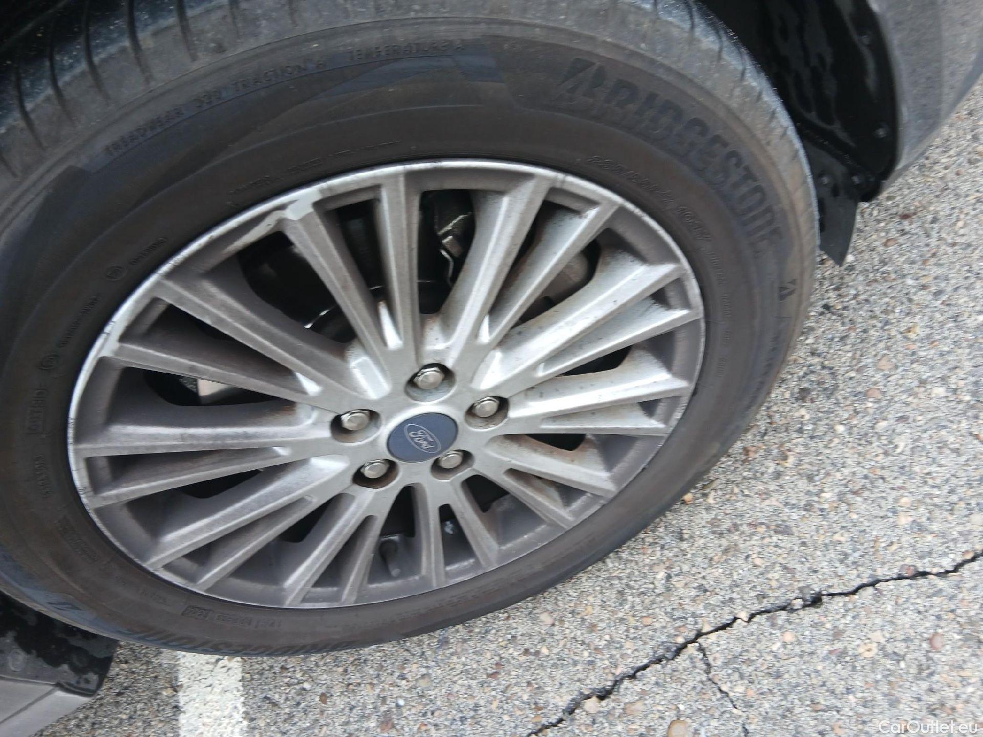  Ford  S-Max FORD  5p 2G monovolumen 2.0 TDCi 110kW (150CV) Trend #30