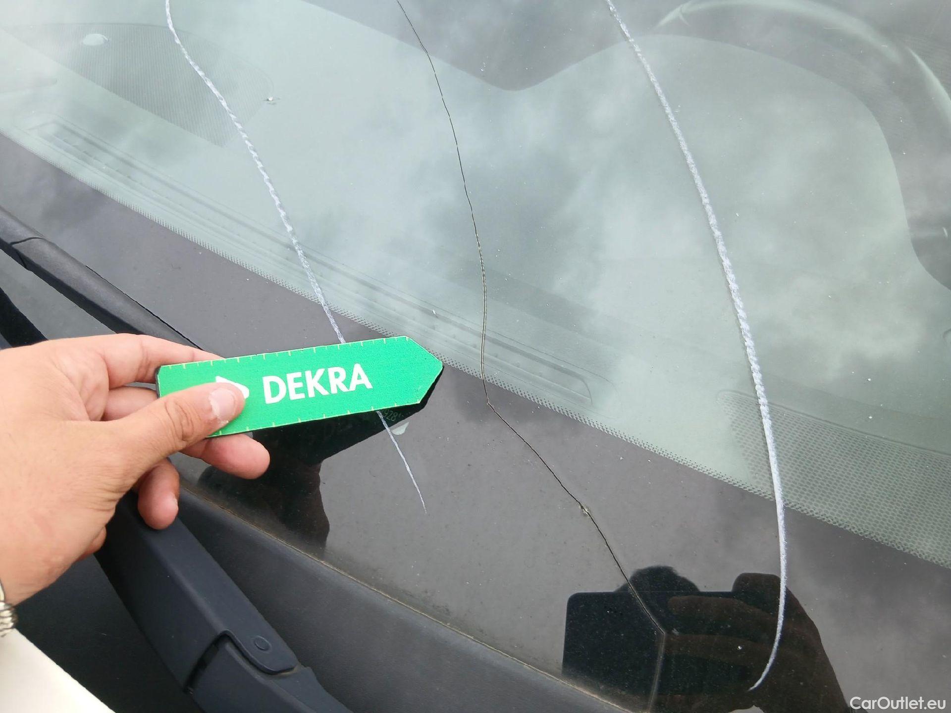  KIA  Niro KIA  Hïbrido Enchufable / 2016 / 5P / crossover 1.6 GDi Híbrido Enchufable 104kW Drive #5