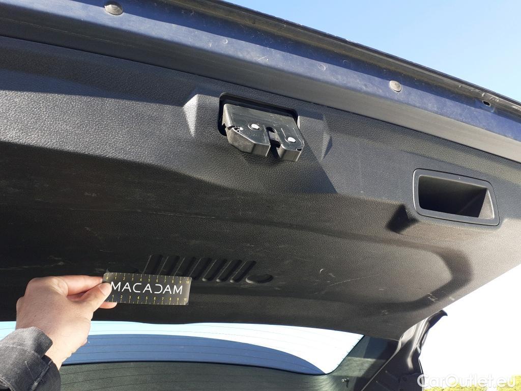  Jeep  Patriot JEEP Renegade / 2014 / 5P / todoterreno Limited 1.0G 88kW (120CV) 4x2 #15