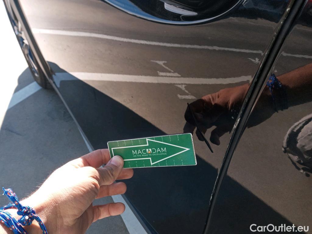  Lexus  UX LEXUS  / 2018 / 5P / todoterreno 2.0 250h Executive #13