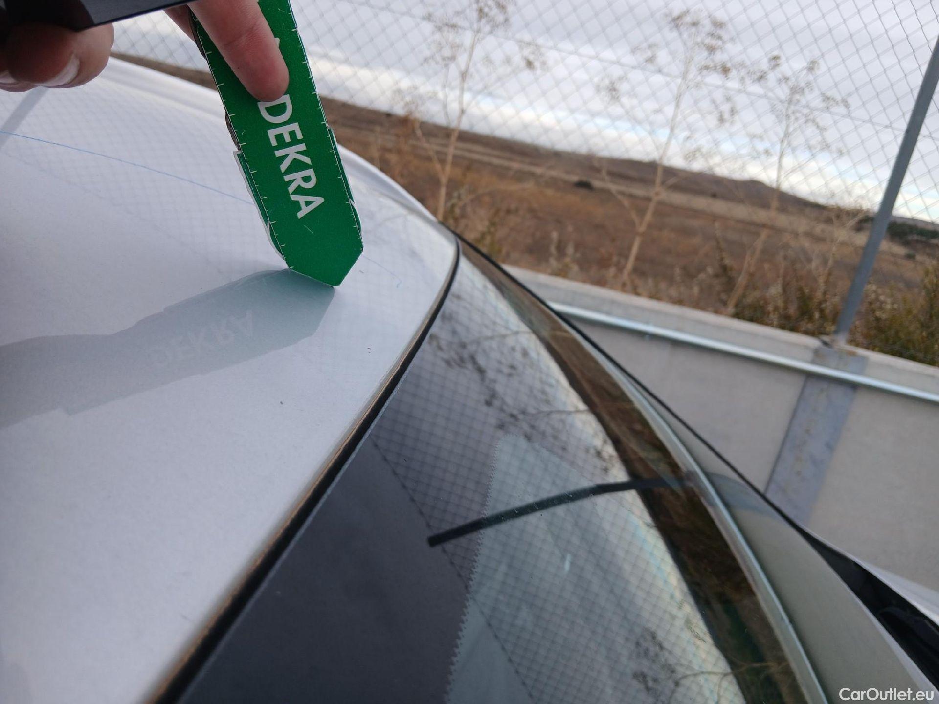  Mercedes  GLA MERCEDES-BENZ  / 2020 / 5P / todoterreno  250 e #23