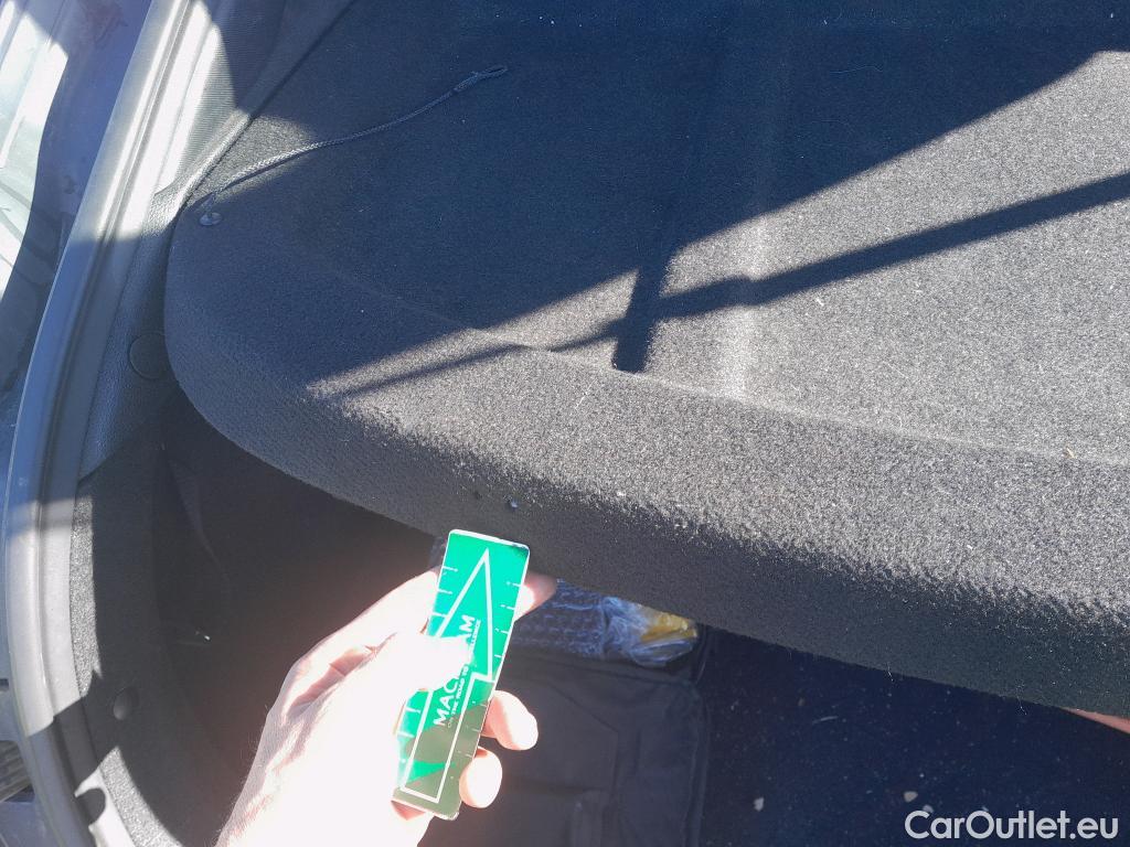  KIA  XCeed KIA  1.6 GDi PHEV 104kW (141CV) eDrive (AC) #10