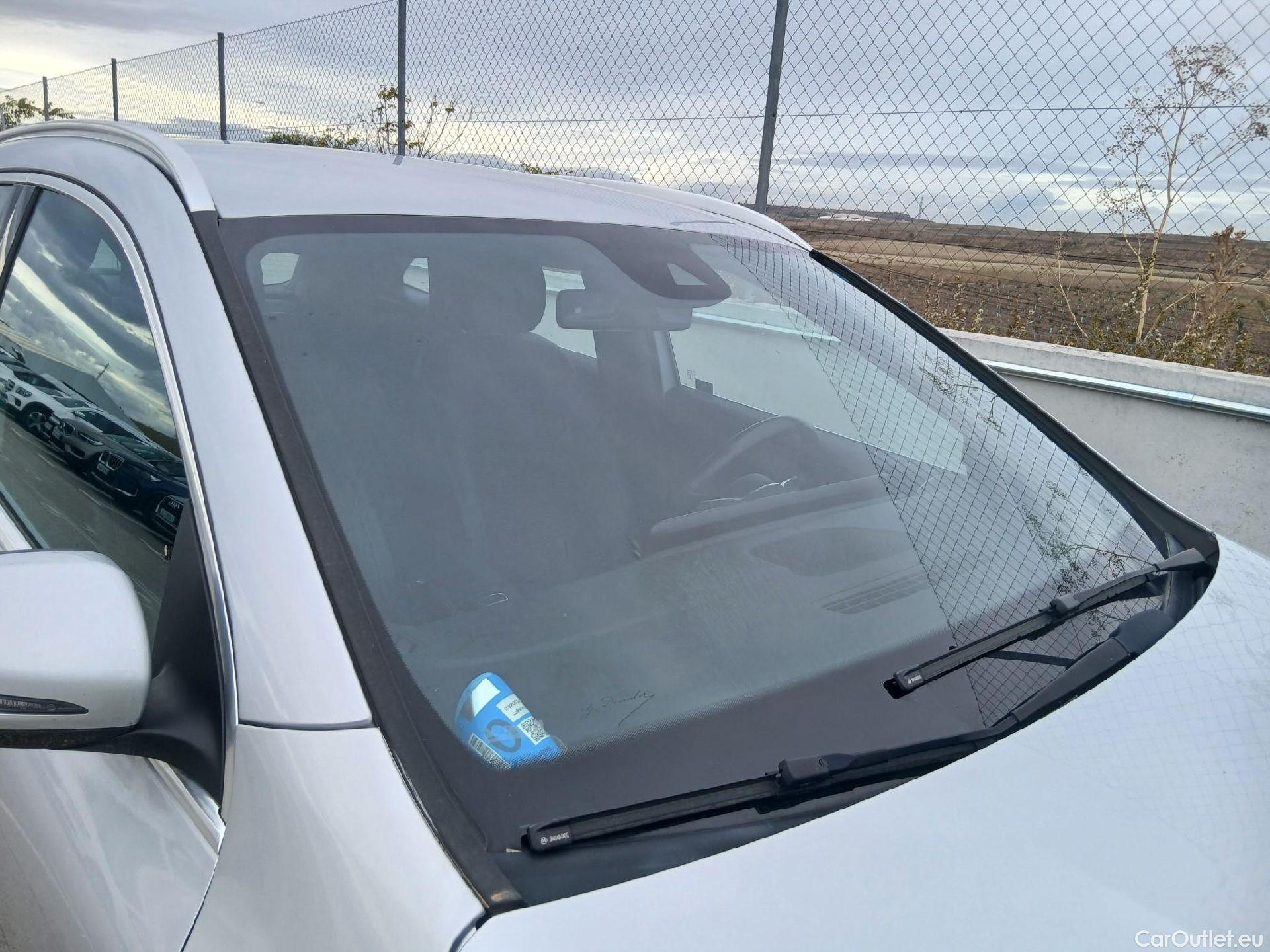  Mercedes  GLA MERCEDES-BENZ  / 2020 / 5P / todoterreno  250 e #1